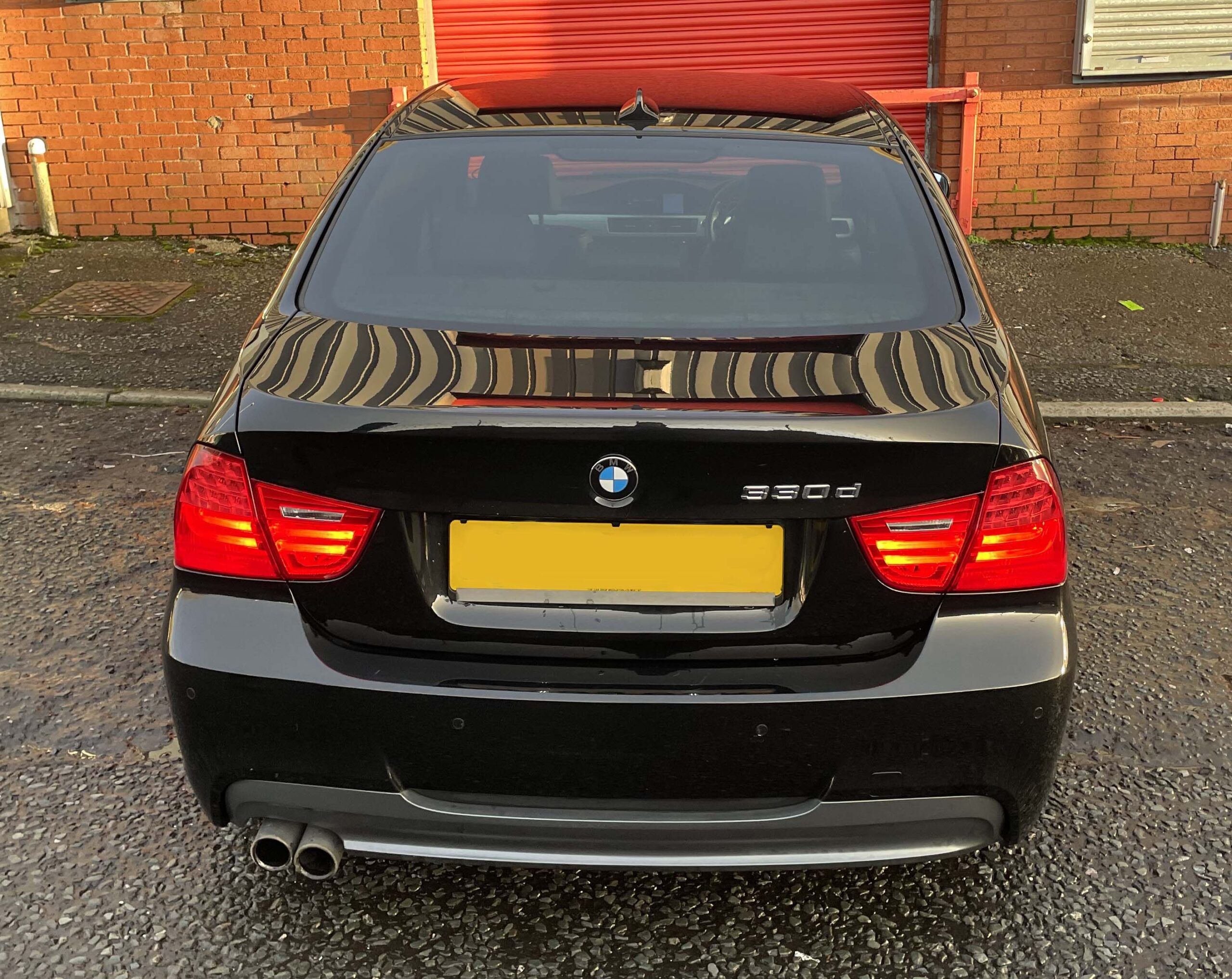 2009 BMW 330d M Sport Saloon *LCI – LARGER NAV – HEATED LEATHER* N57