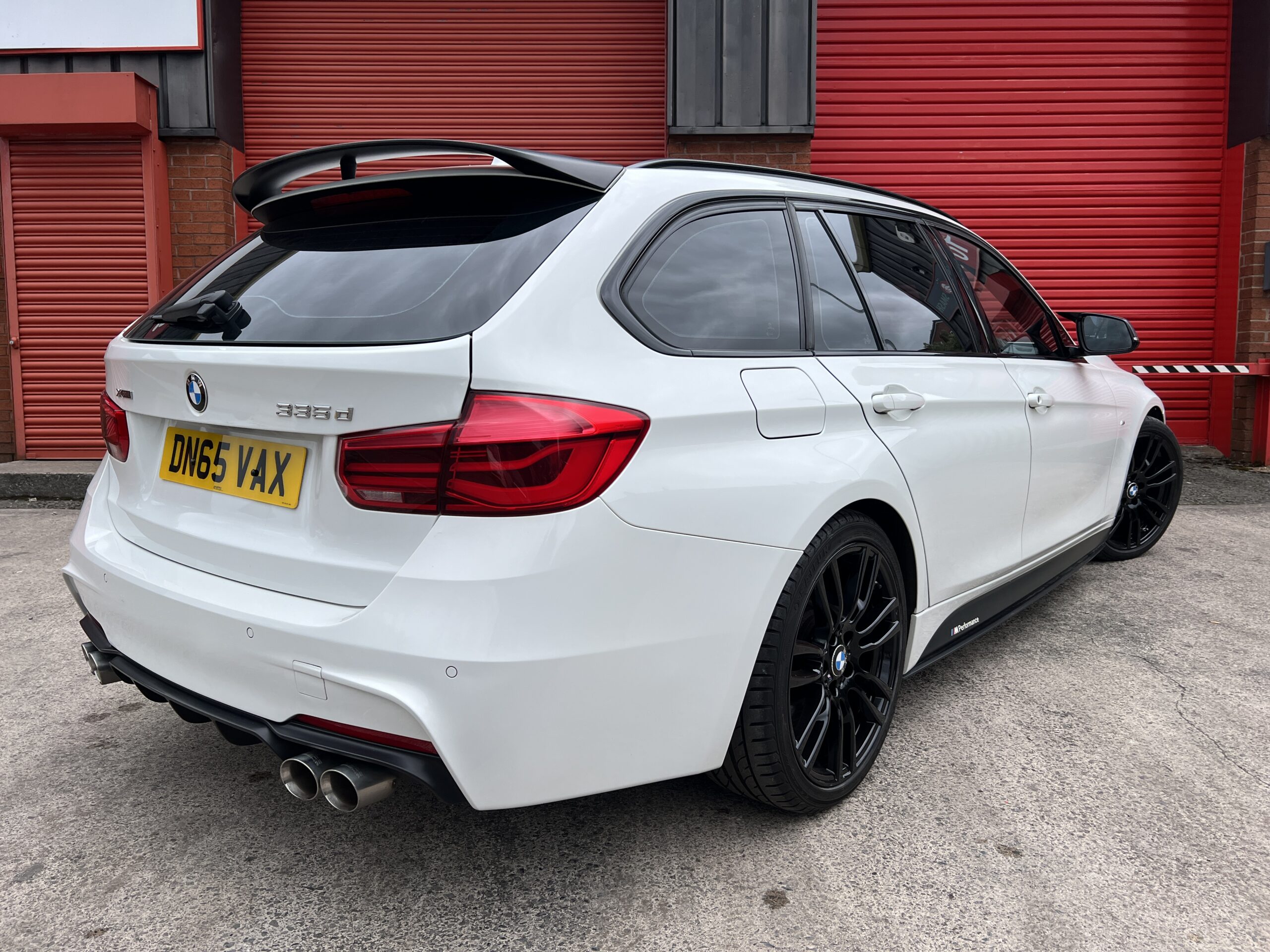 2015 65 BMW 335d M Sport Touring xDrive *RED LEATHER-M KIT-HIGH BEAM ASSIST-FSH*