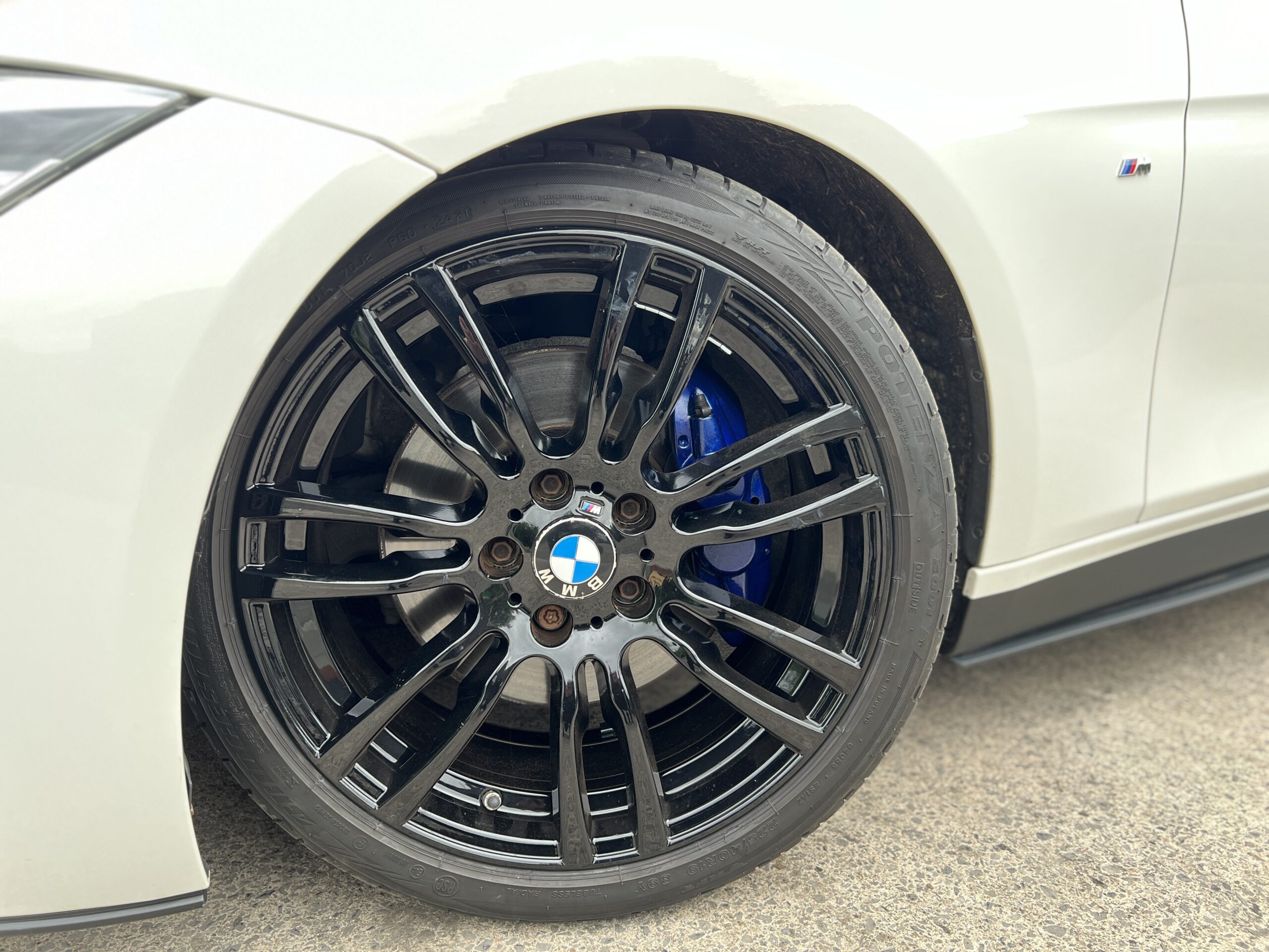 2015 65 BMW 335d M Sport Touring xDrive *RED LEATHER-M KIT-HIGH BEAM ASSIST-FSH*