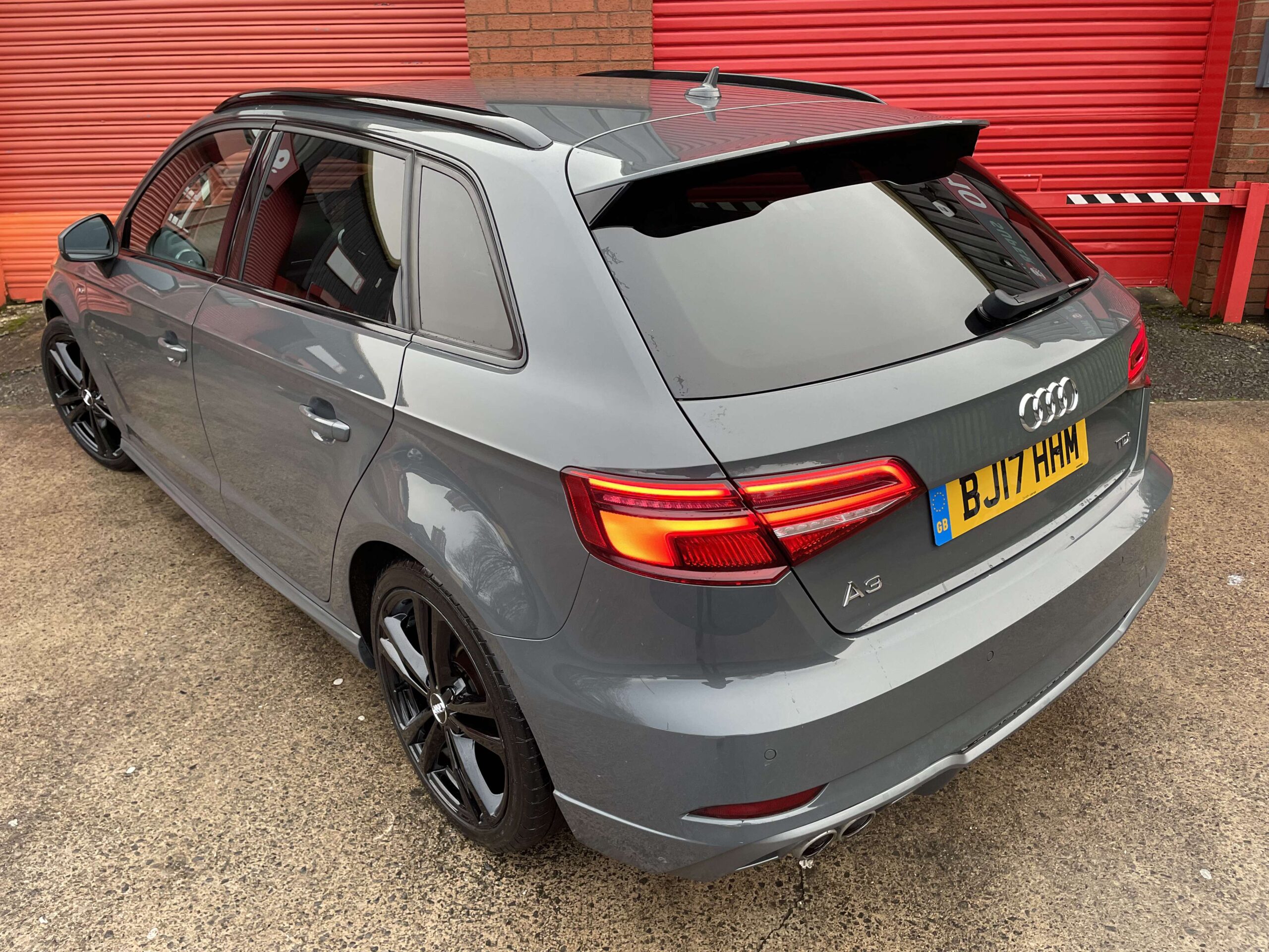 2017 Audi A3 2.0 TDI S Line Sportback S Tronic *NANO GREY-CARPLAY-NAV-AUTO*5 Door