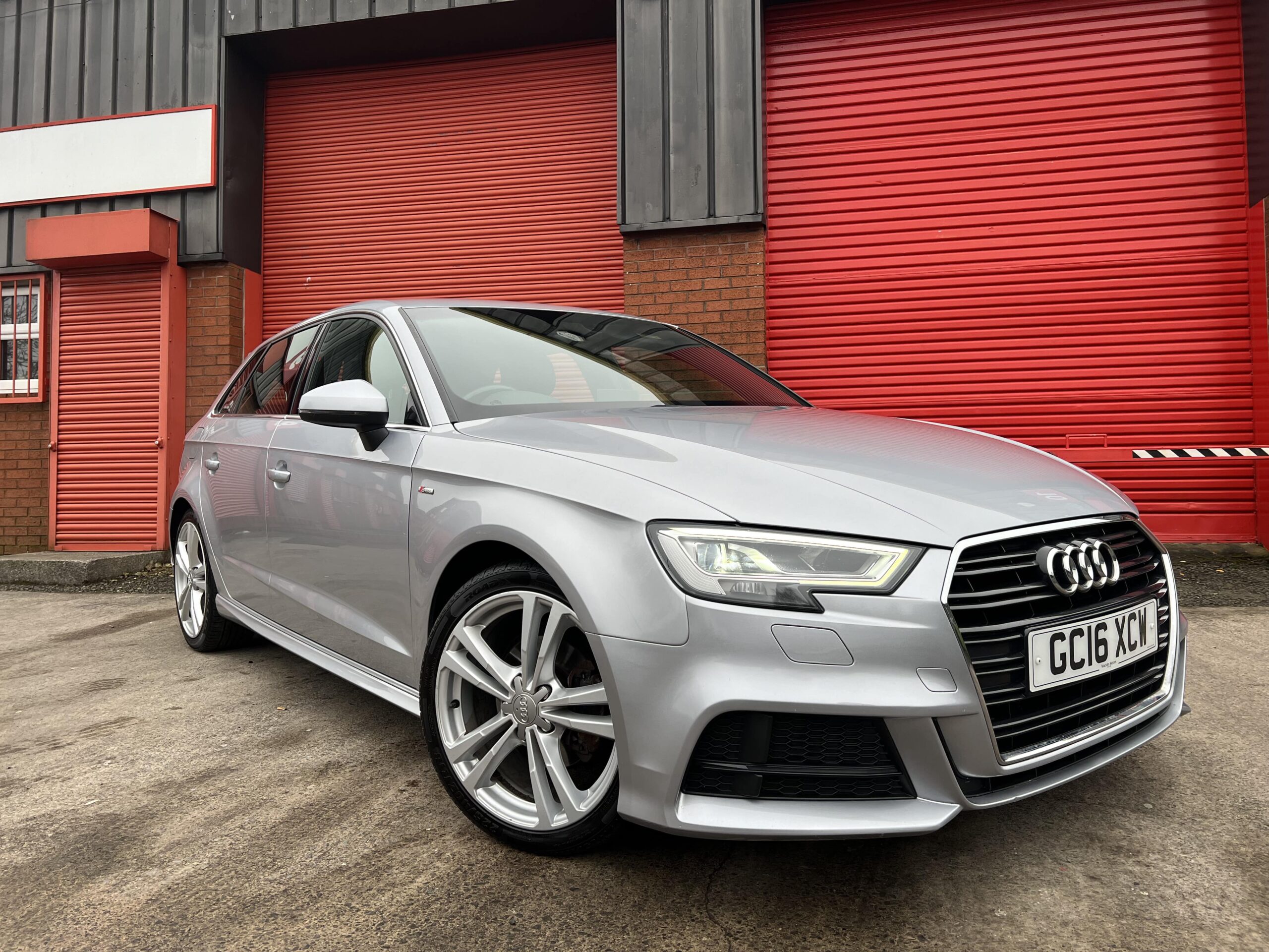 2016 Audi A3 2.0 TDI S line Sportback S Tronic *CARPLAY-NAV-FACELIFT-AUTO*5 Door