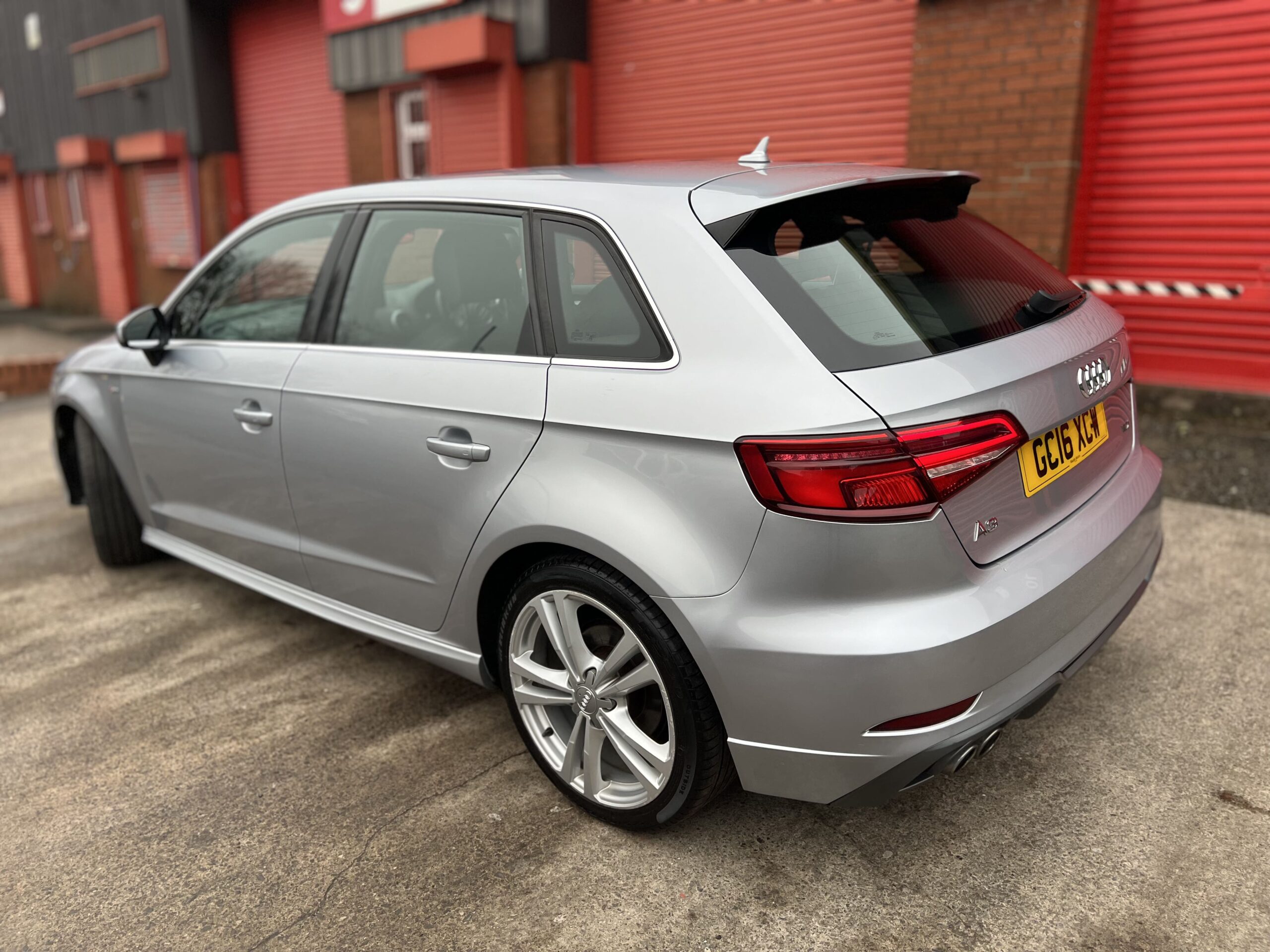 2016 Audi A3 2.0 TDI S line Sportback S Tronic *CARPLAY-NAV-FACELIFT-AUTO*5 Door