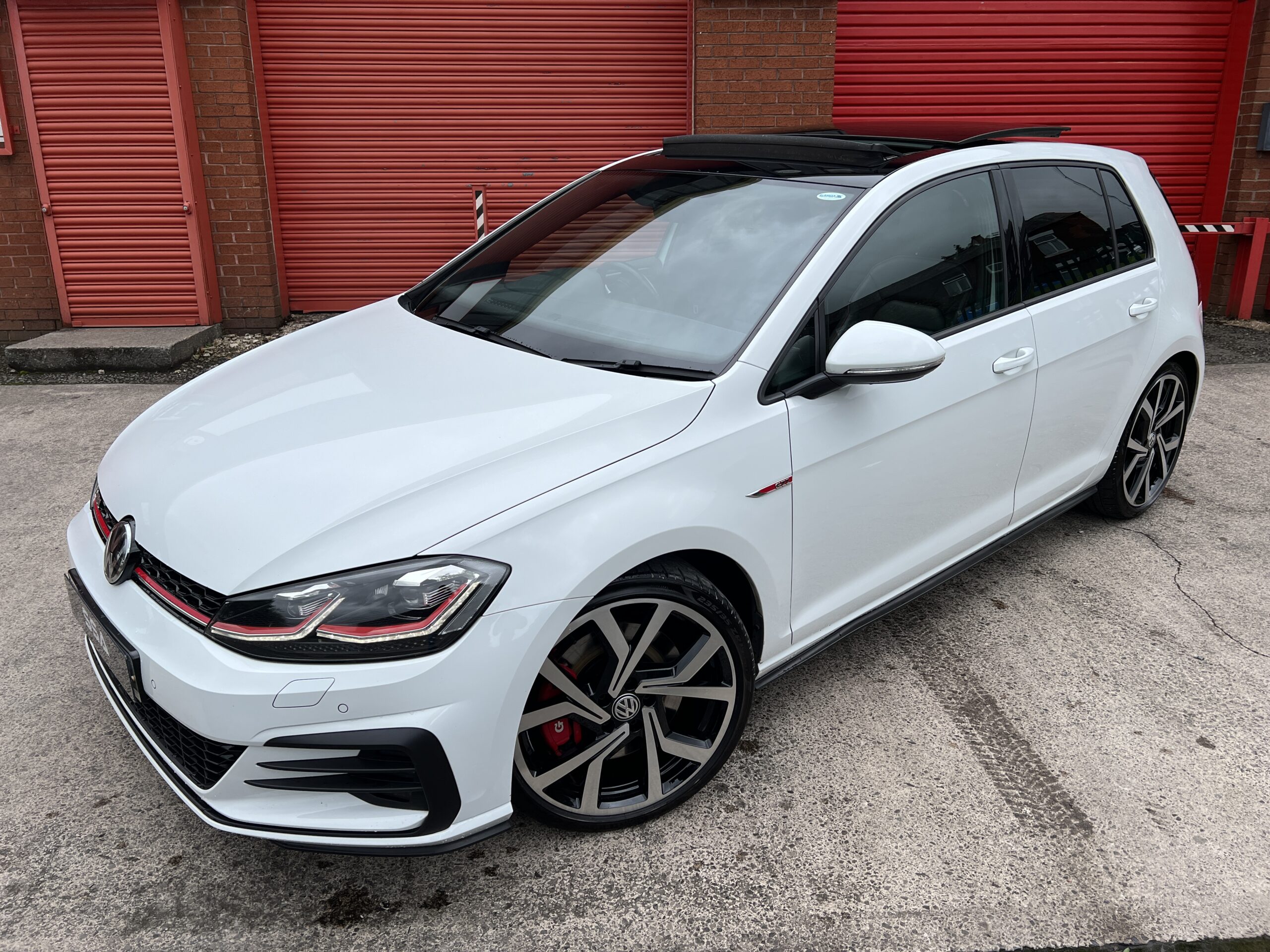 2019 Volkswagen Golf GTI Performance DSG MK7.5 AUTO 2.0 TSI *PANROOF + LEATHERS* 5dr