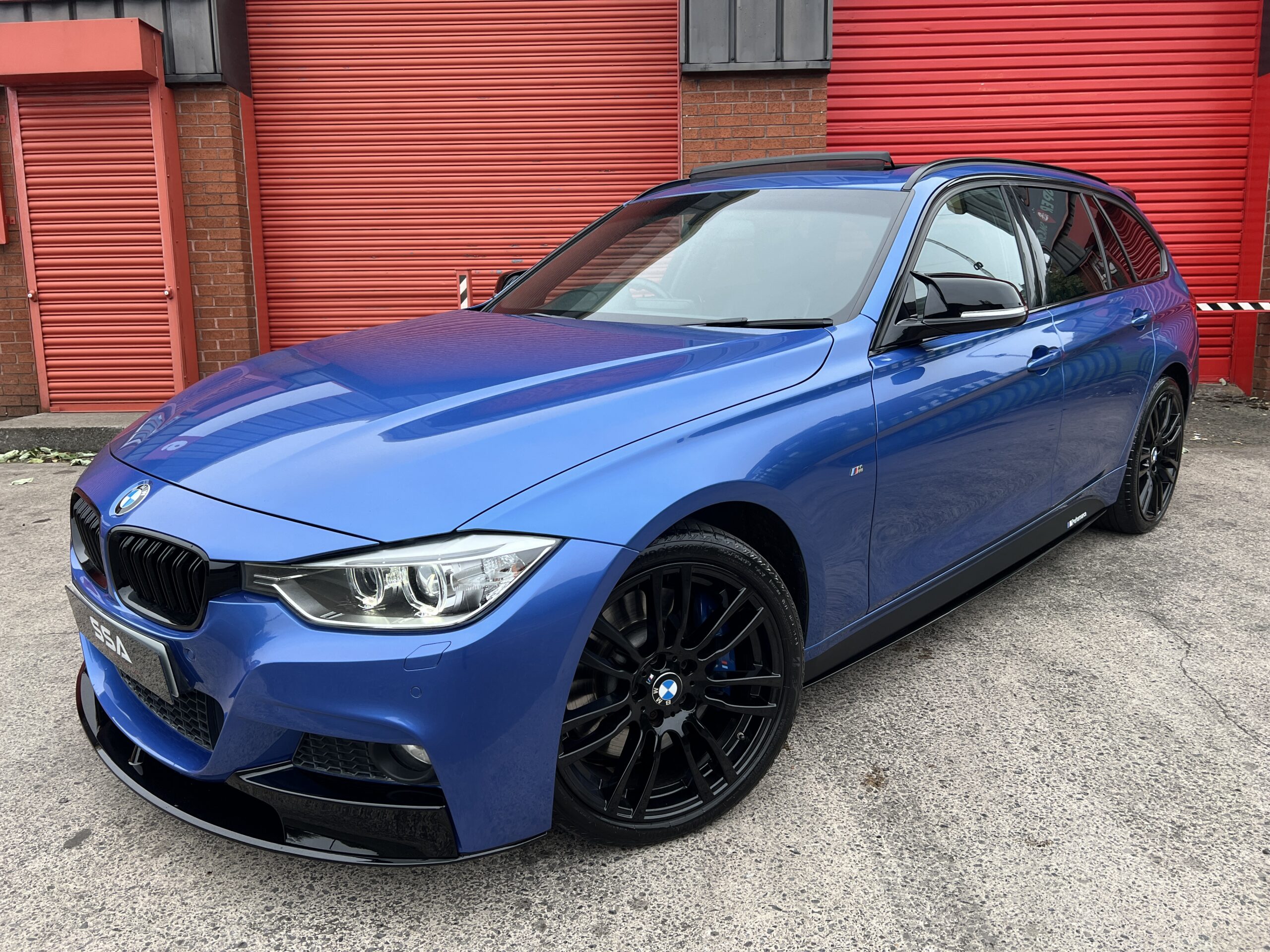 2015 BMW 330d M Sport Touring xDrive *PANO+HK+HTD STEERING+ADAPTVE XENONS*