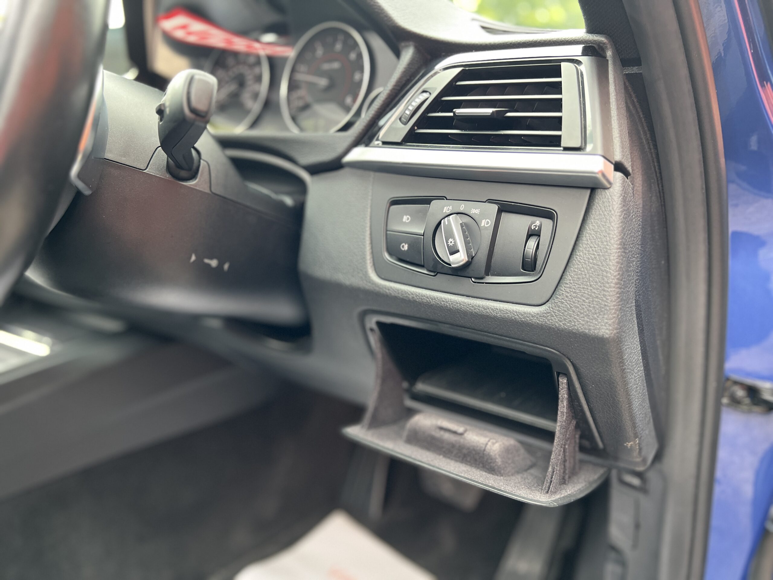 2015 BMW 330d M Sport Touring xDrive *PANO+HK+HTD STEERING+ADAPTVE XENONS*