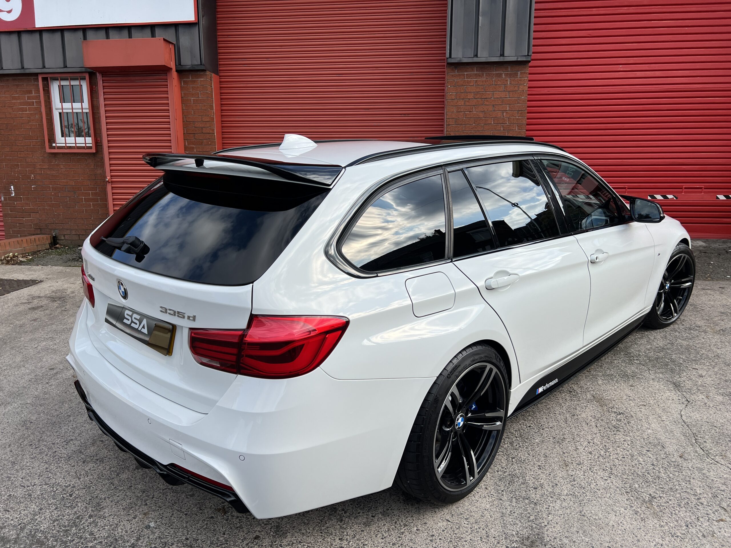 2016 ’66’ BMW 335d M Sport Touring xDrive *PAN ROOF-HK-REV CAM* Auto