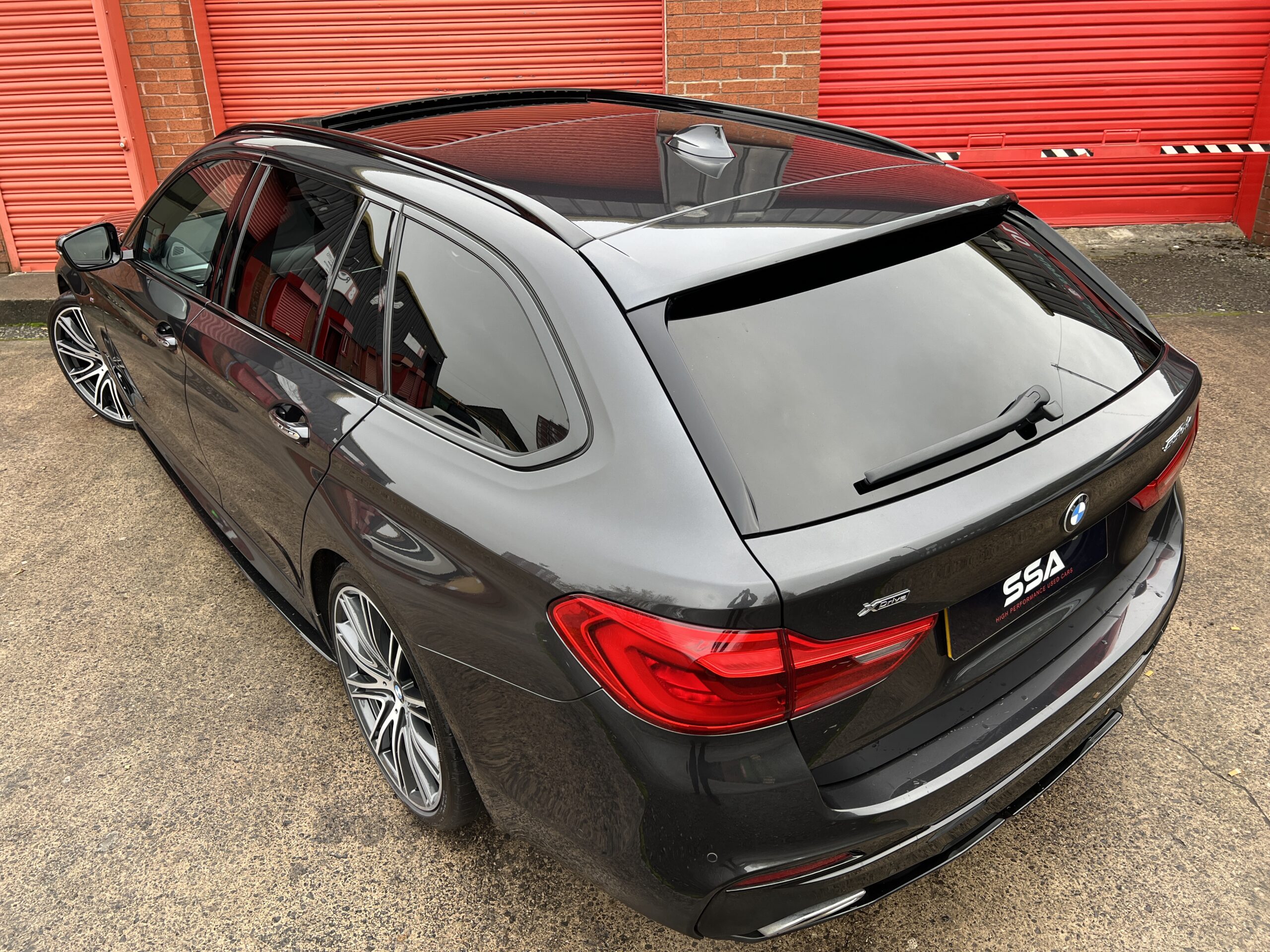 2018 BMW 530d M Sport Touring xDrive *PAN ROOF-HEADS UP-ICON* AUTO