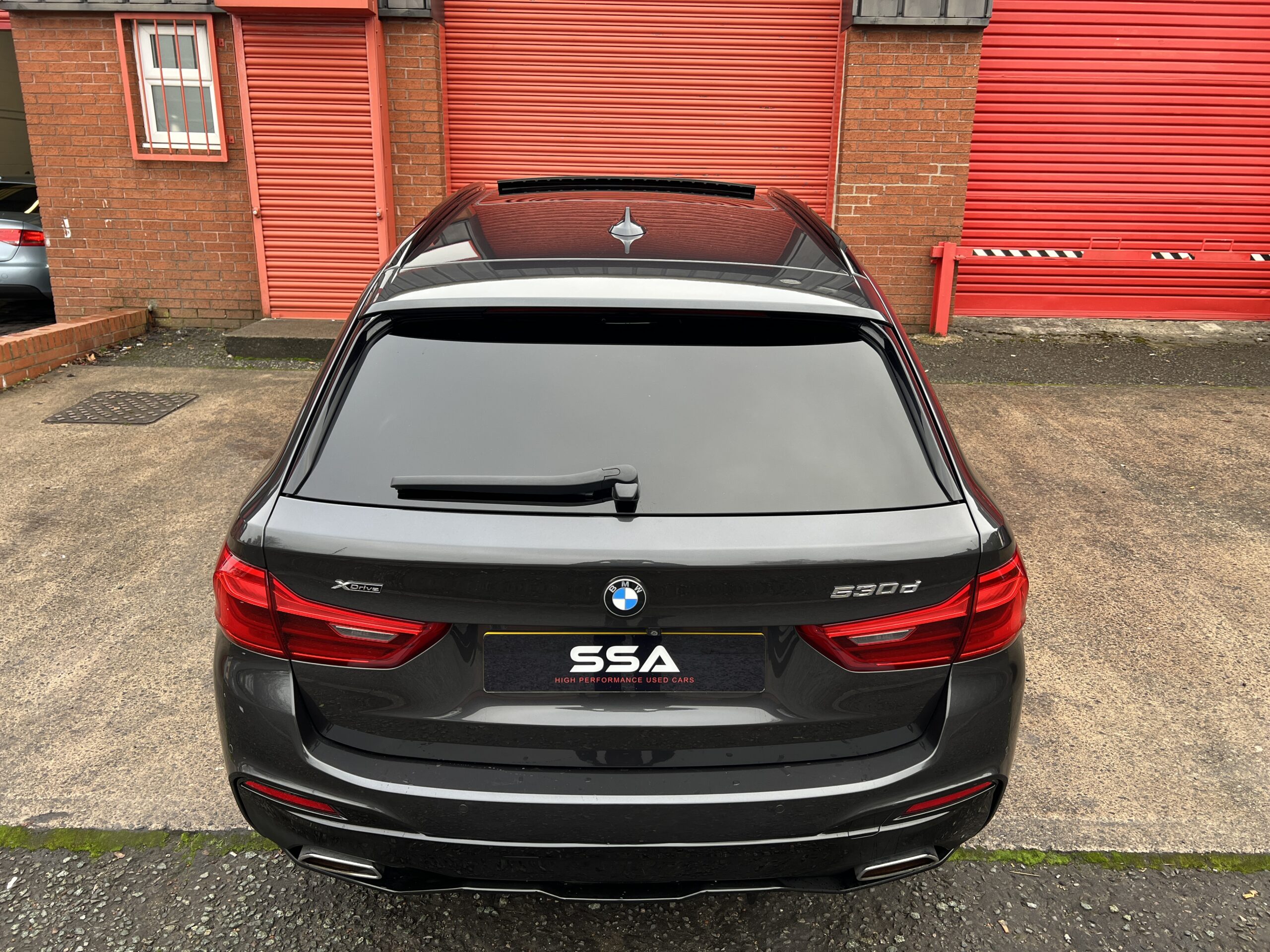 2018 BMW 530d M Sport Touring xDrive *PAN ROOF-HEADS UP-ICON* AUTO