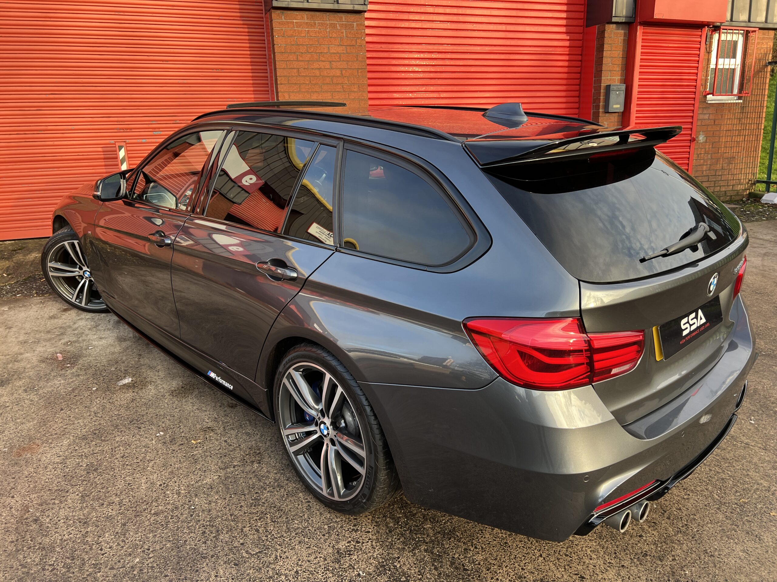 2016 BMW 330d M Sport Touring *PAN ROOF-HEATED STEERING-ELEC SEATS-PRONAV* Auto