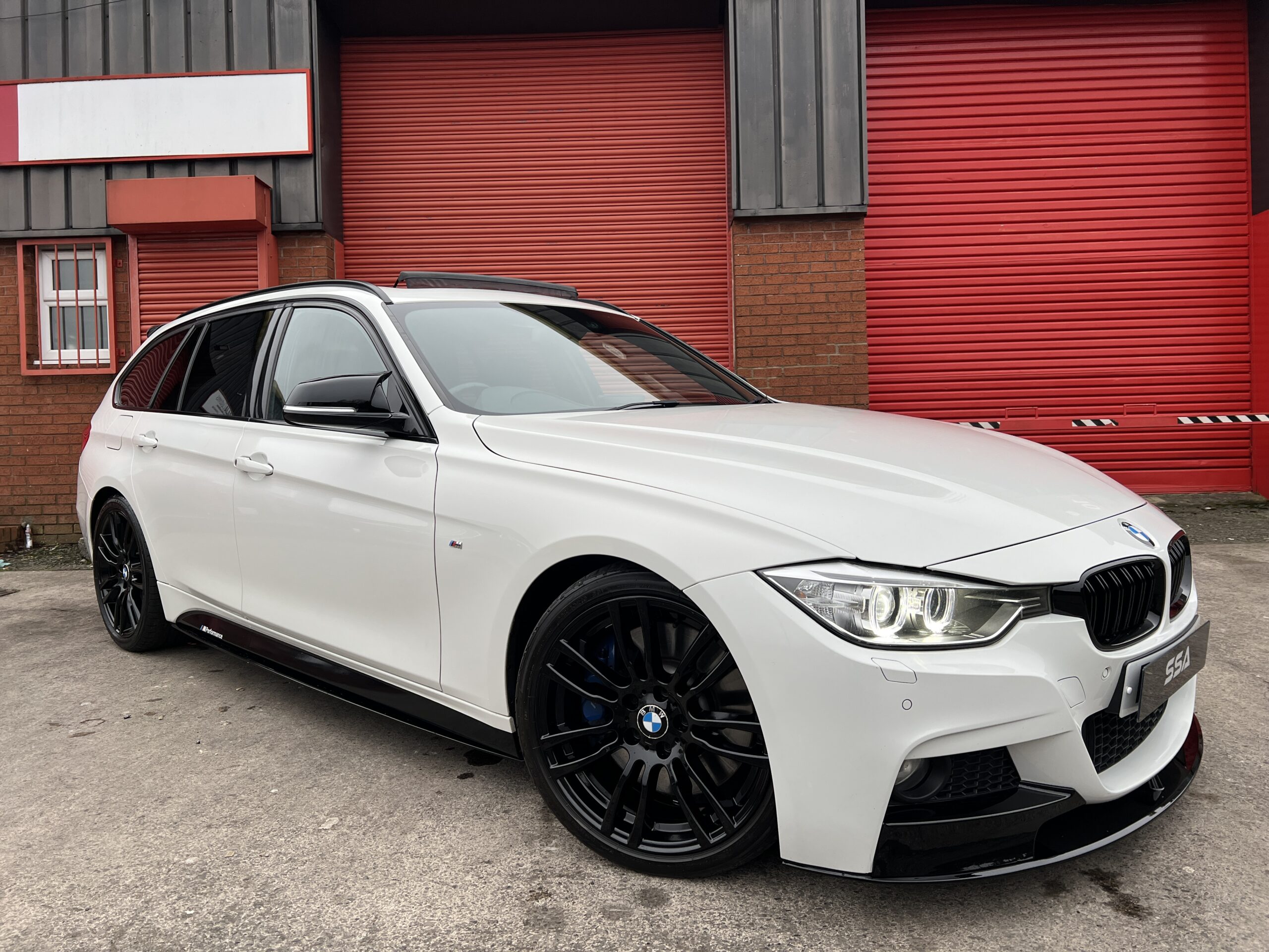 2014 ’14’ BMW 330d M Sport Touring *PAN ROOF-PRONAV-HK SOUND- M SPORT PLUS* Auto