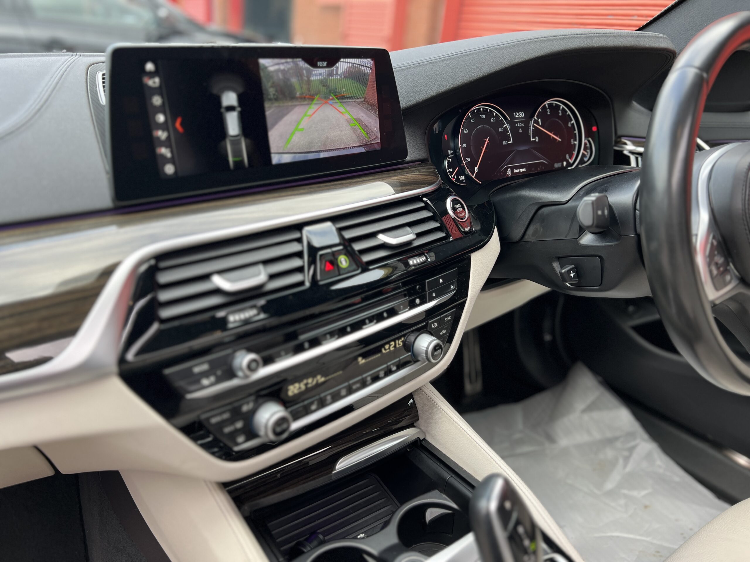 2018 BMW 530d M Sport xDrive Touring *PAN ROOF-COMFORT PACKAGE-REV CAM* Auto