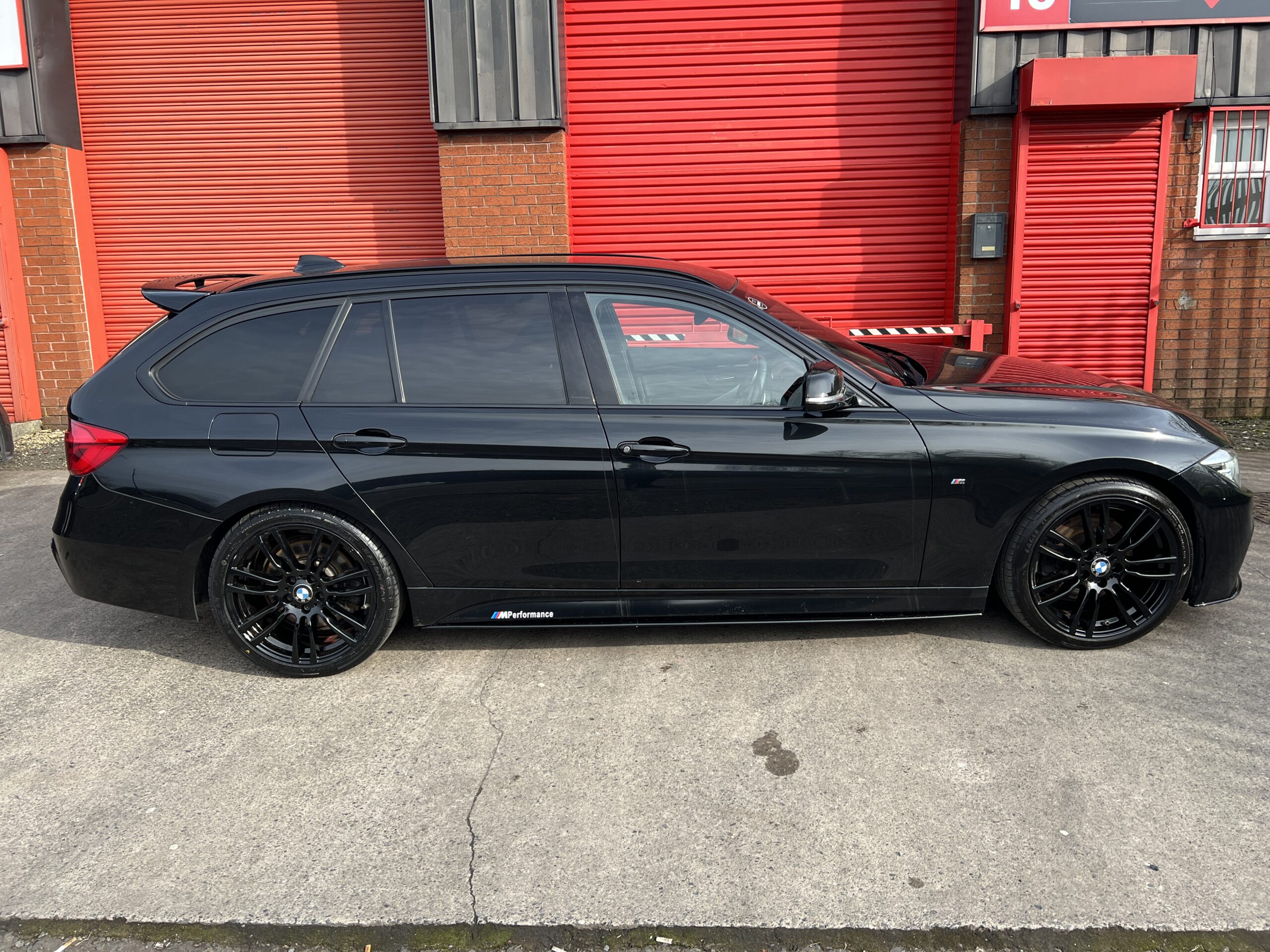 2018 BMW 330d M Sport Touring *HEATED STEERING-PRONAV-HK SOUND-M KIT* Auto