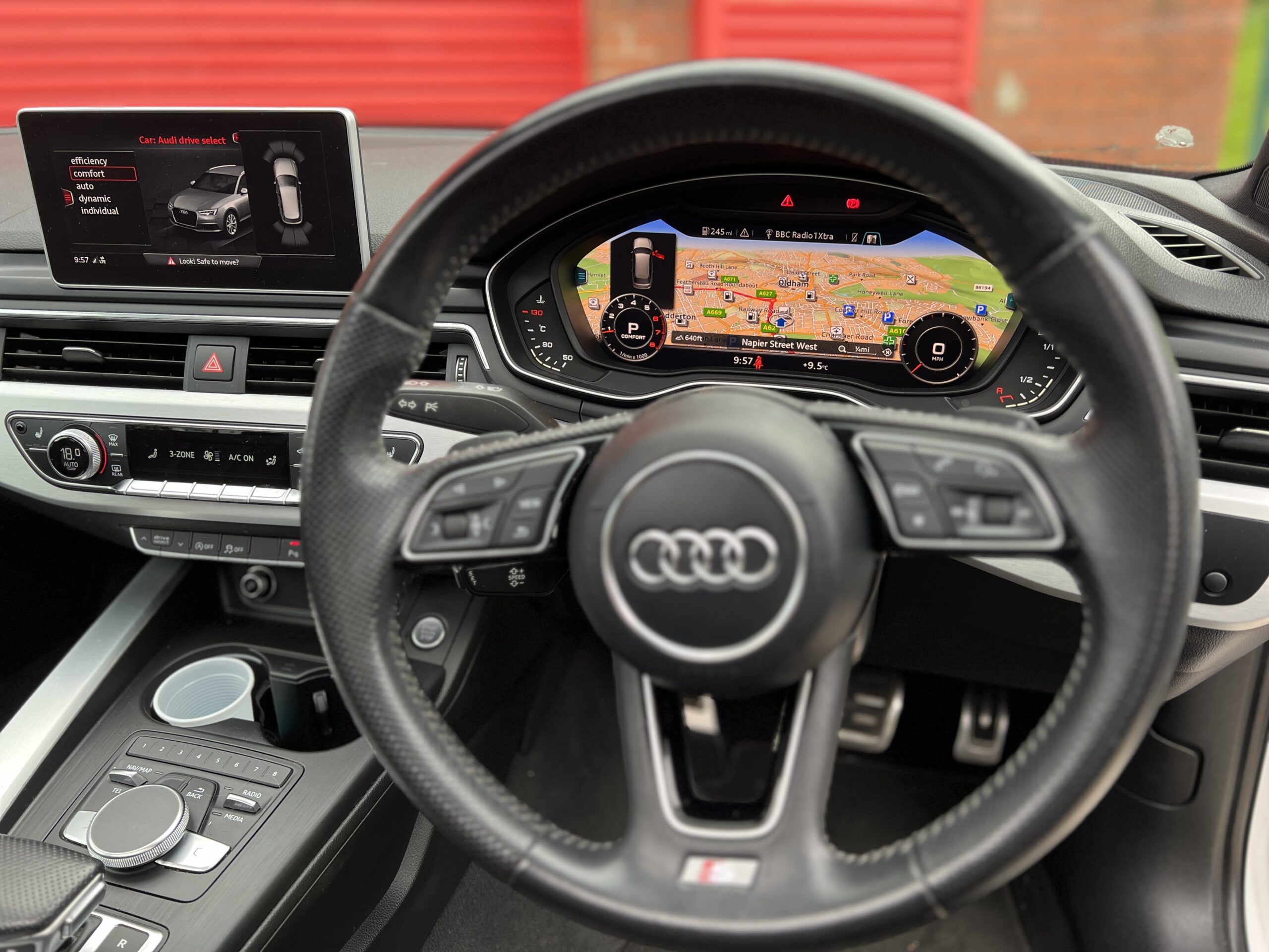 2017 Audi A4 Avant S Line 2.0 TFSI S Tronic *PANROOF-TECH PACK-VIRTUAL-B&O* AUTO