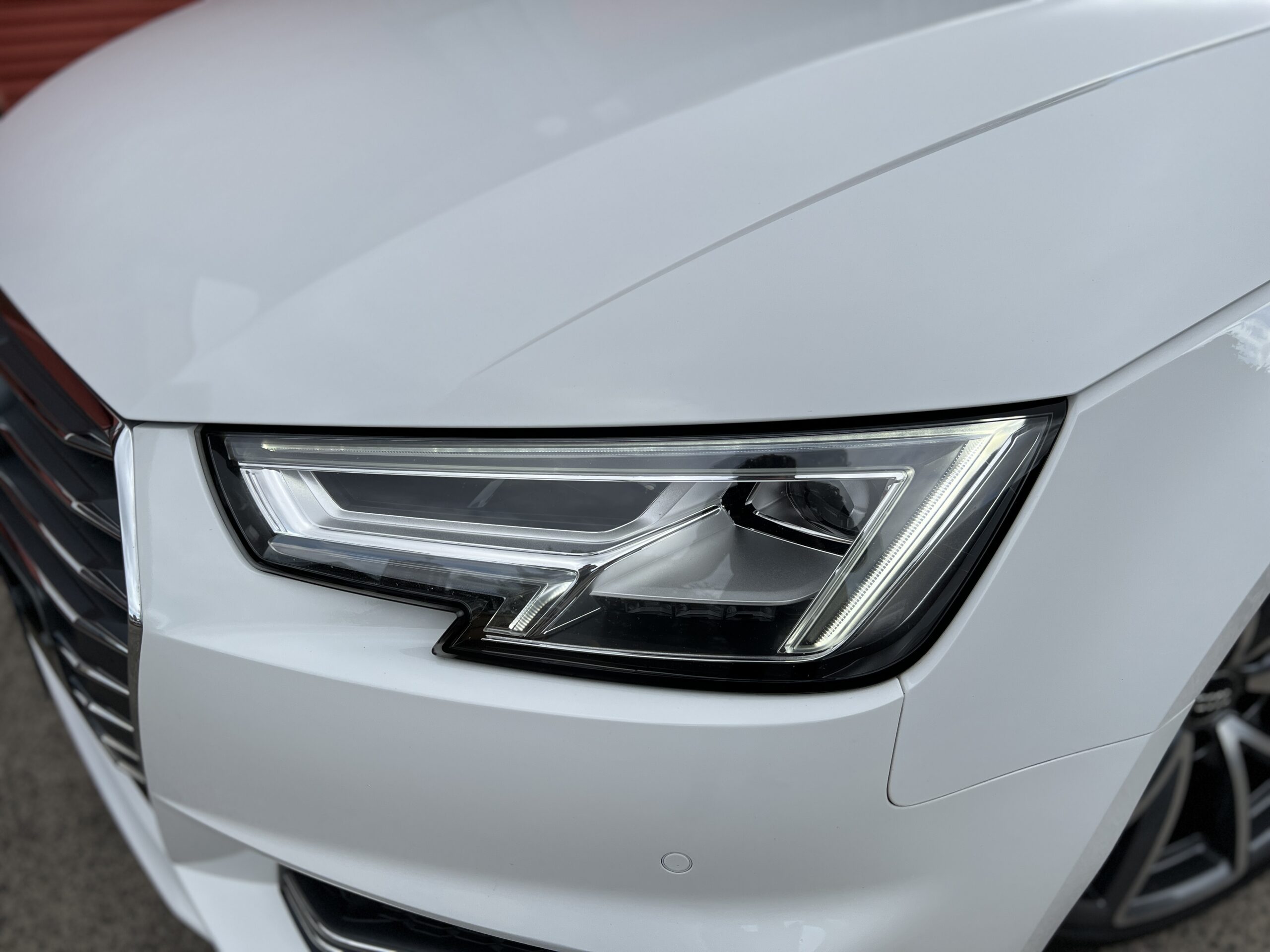 2017 Audi A4 Avant S Line 2.0 TFSI S Tronic *PANROOF-TECH PACK-VIRTUAL-B&O* AUTO