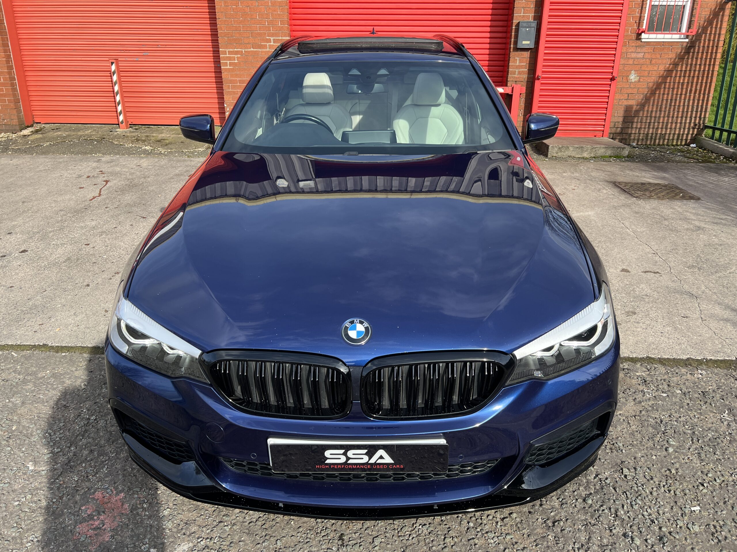 2017 BMW 530d M Sport xDrive Touring *PANROOF-HEATED STEERING-ELECTRIC TOWBAR* Auto