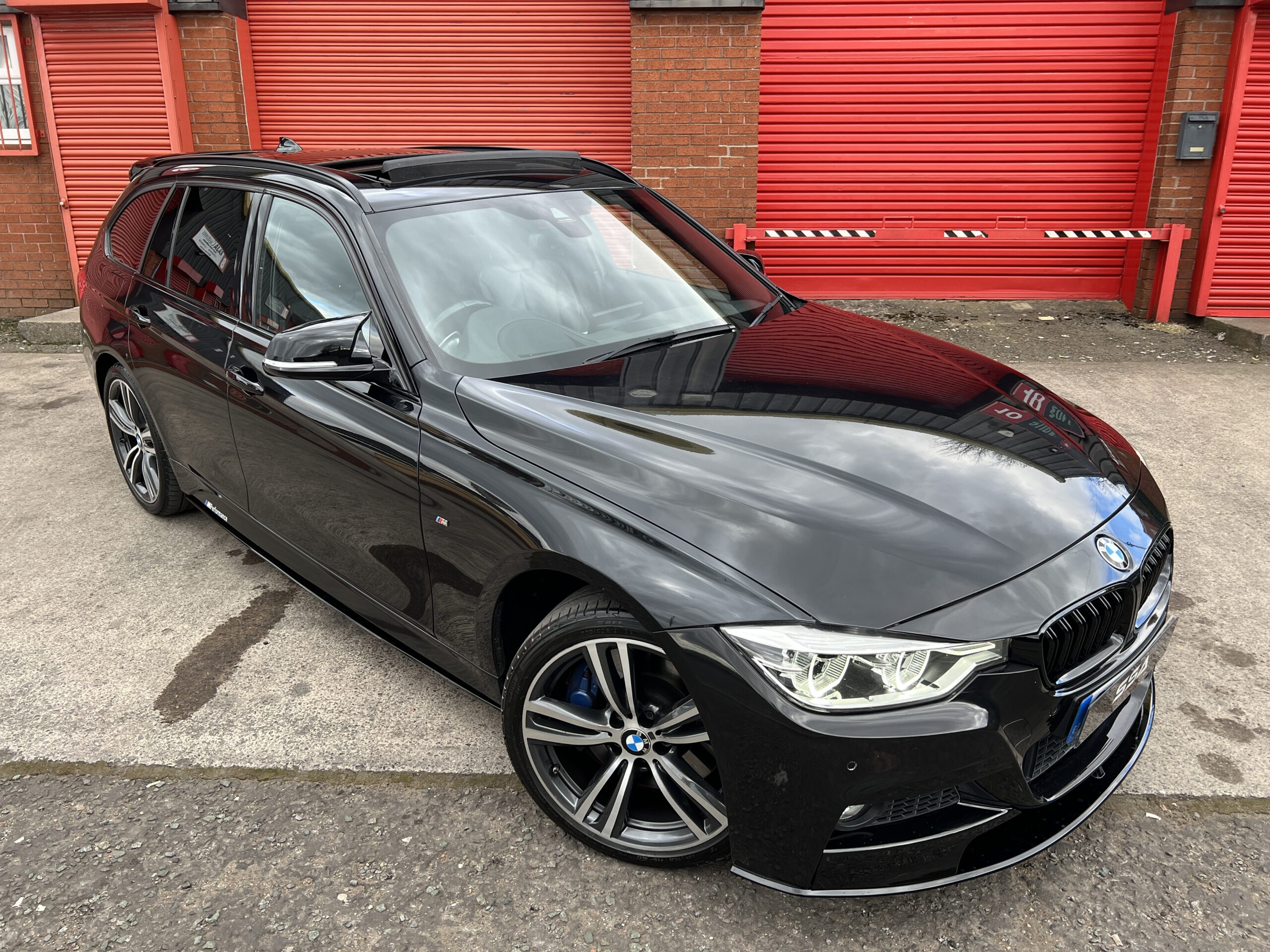 2017 BMW 335d M Sport xDrive Touring *HUD-PANROOF-HK SOUND-M KIT* Auto