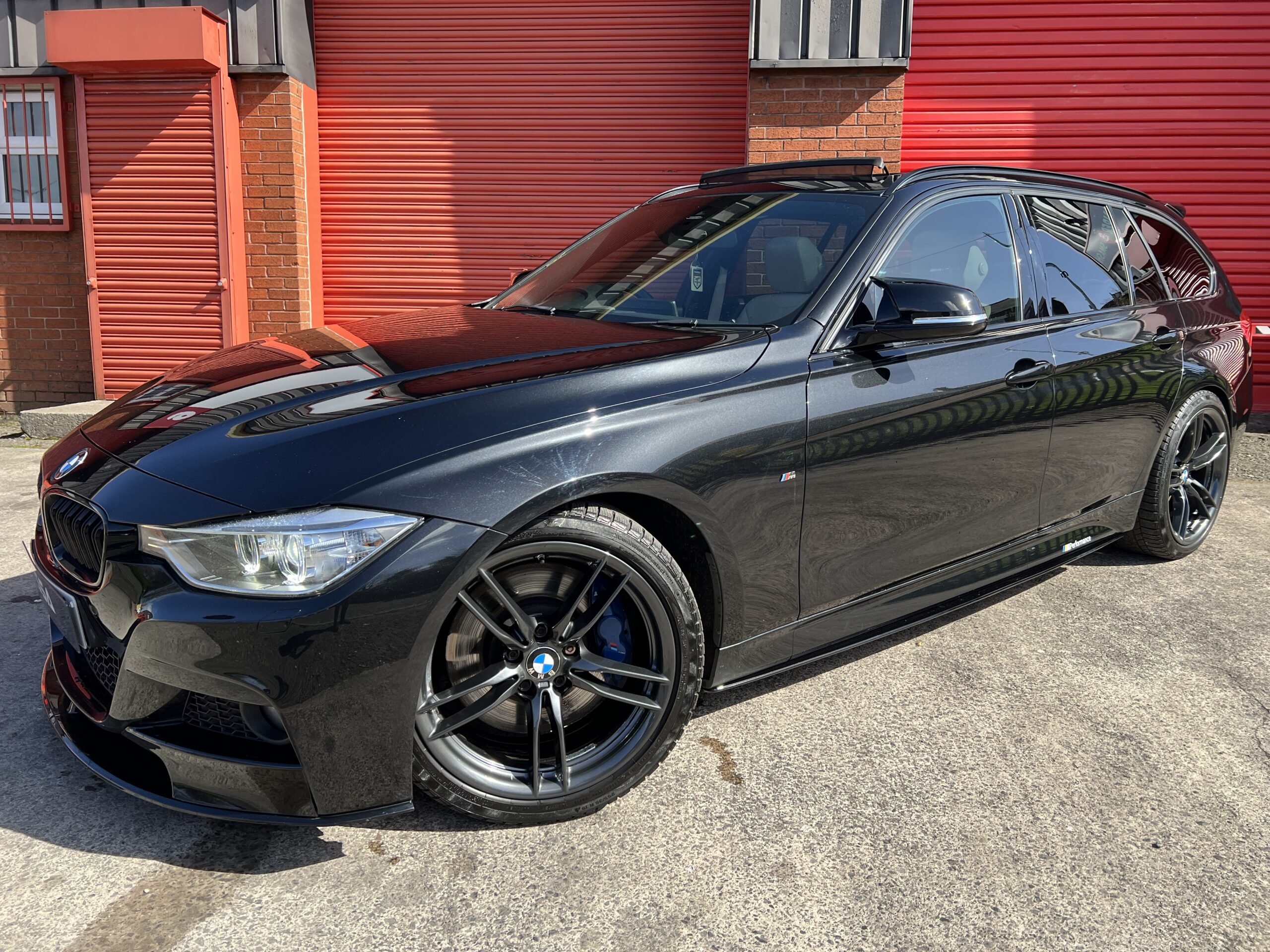 2015 BMW 335d M Sport xDrive Touring *PANROOF-HK-HEATED STEERING-M KIT* Auto