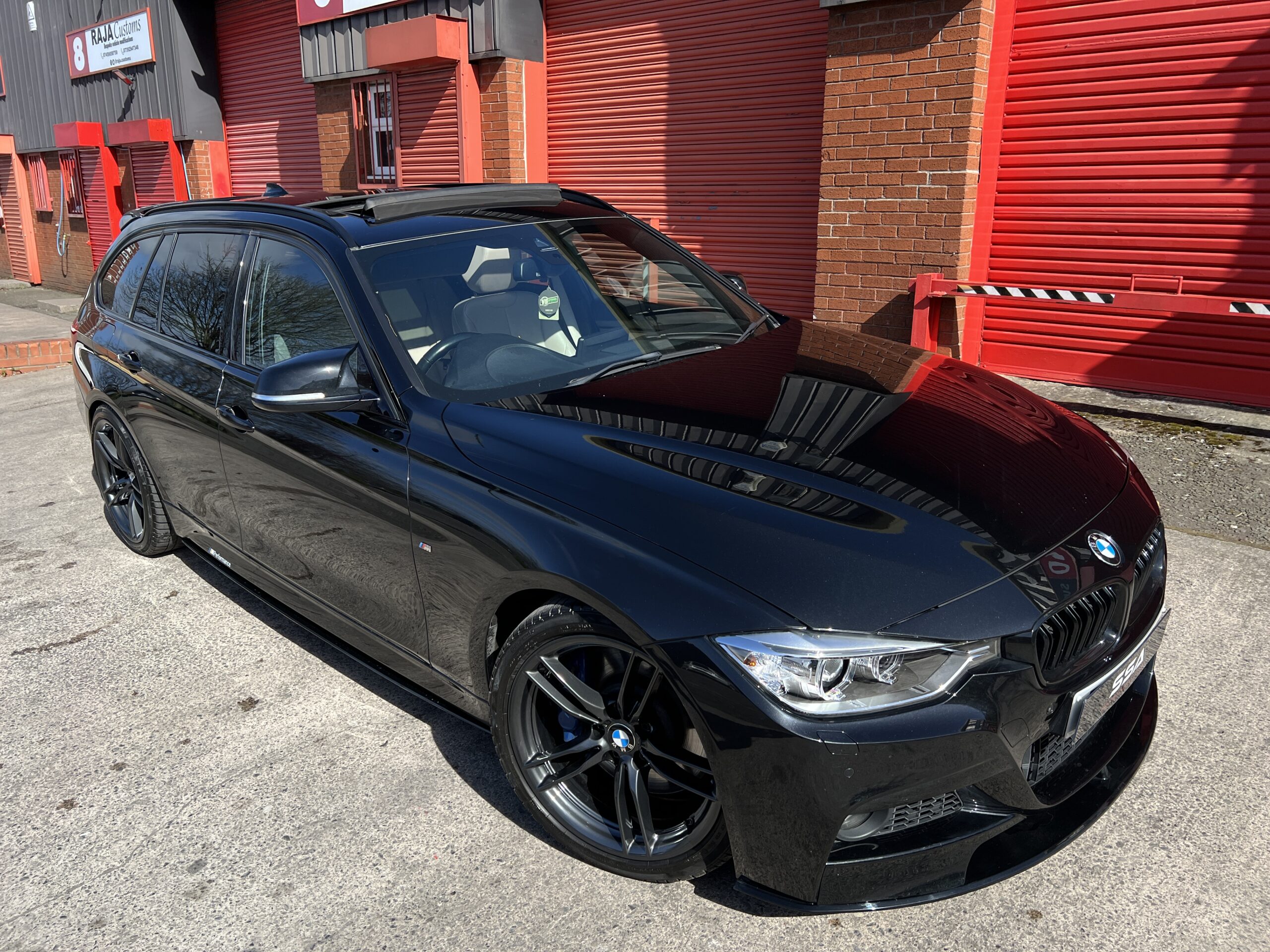 2015 BMW 335d M Sport xDrive Touring *PANROOF-HK-HEATED STEERING-M KIT* Auto