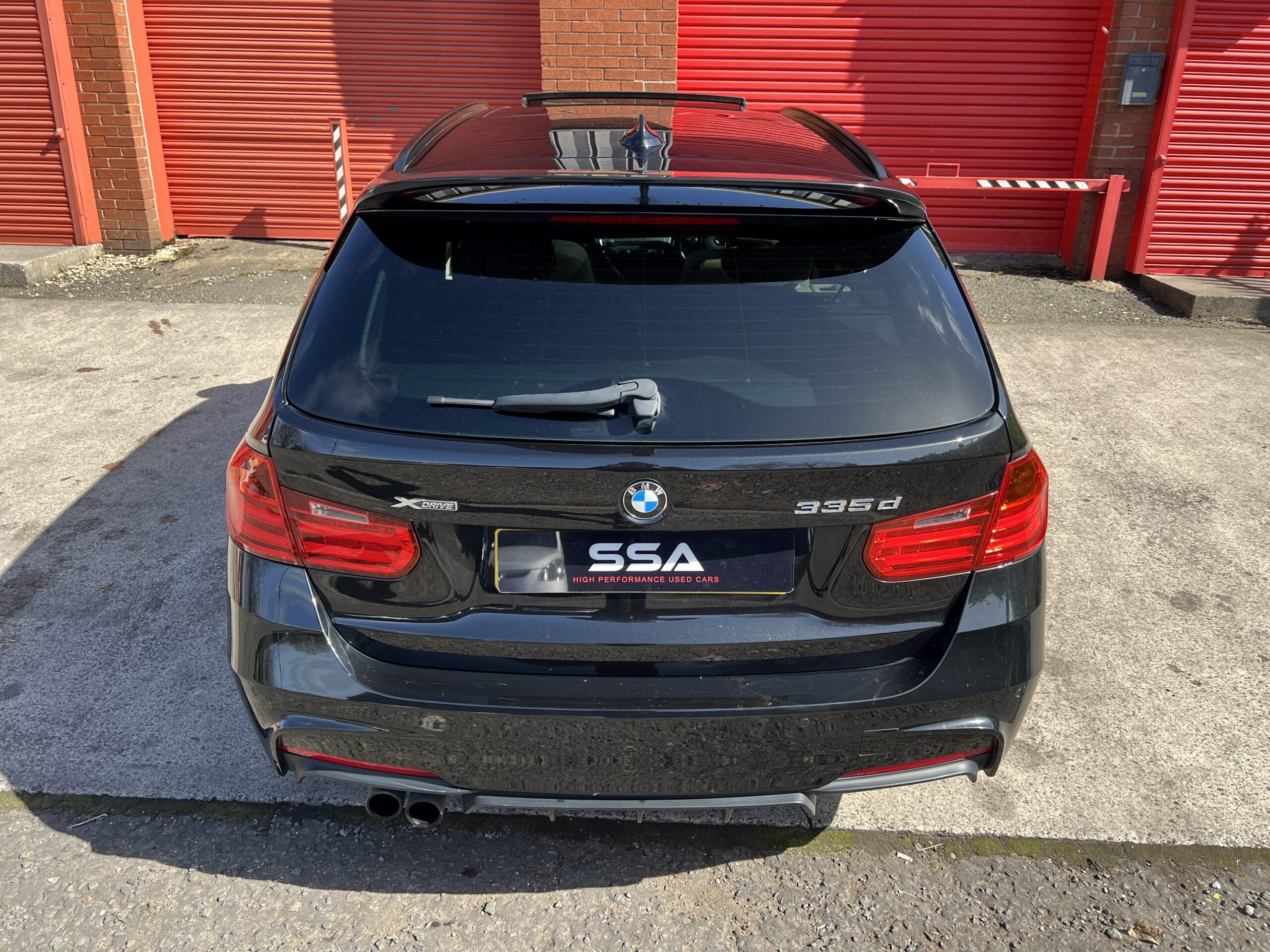 2015 BMW 335d M Sport xDrive Touring *PANROOF-HK-HEATED STEERING-M KIT* Auto