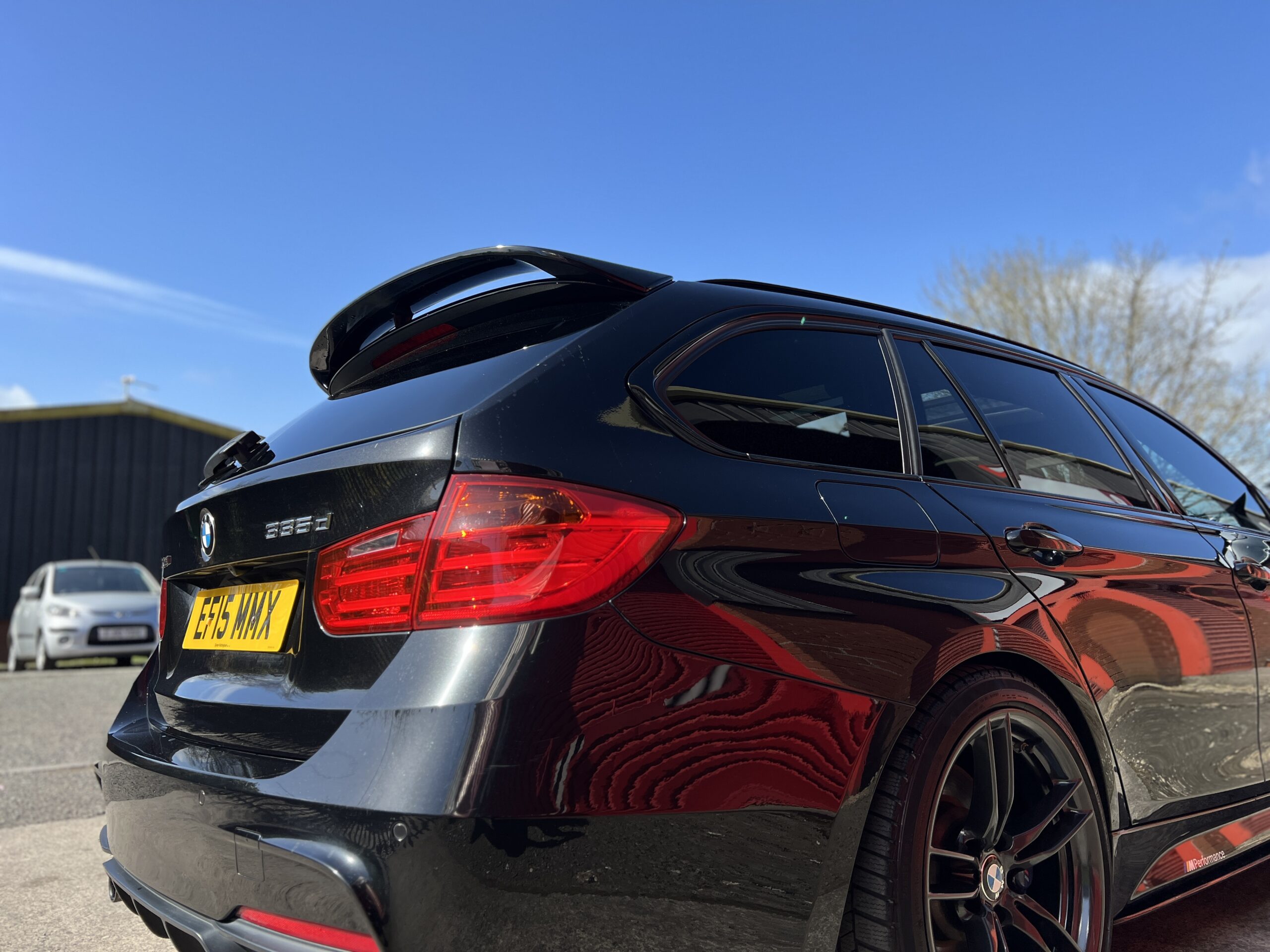 2015 BMW 335d M Sport xDrive Touring *PANROOF-HK-HEATED STEERING-M KIT* Auto