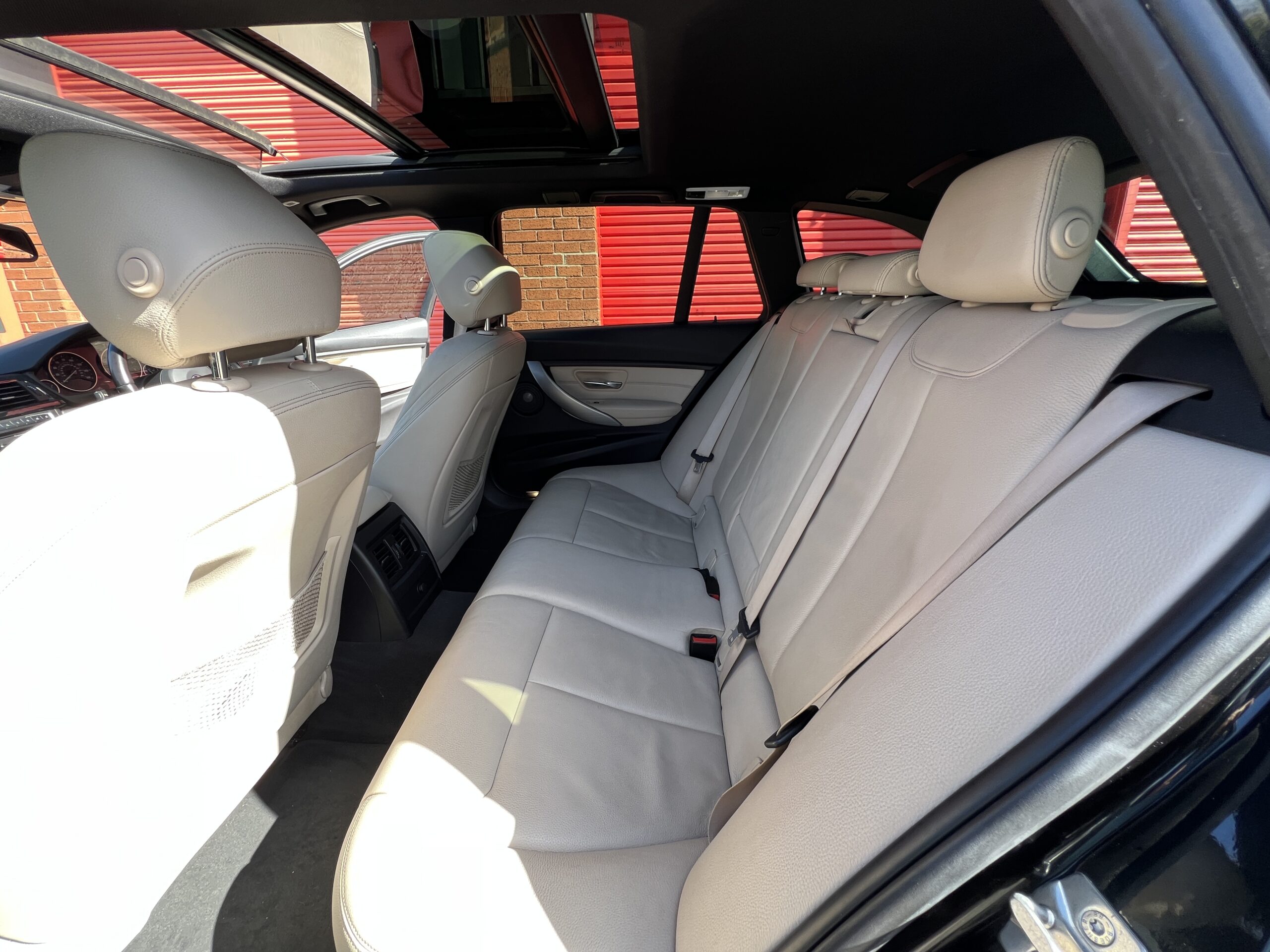 2015 BMW 335d M Sport xDrive Touring *PANROOF-HK-HEATED STEERING-M KIT* Auto