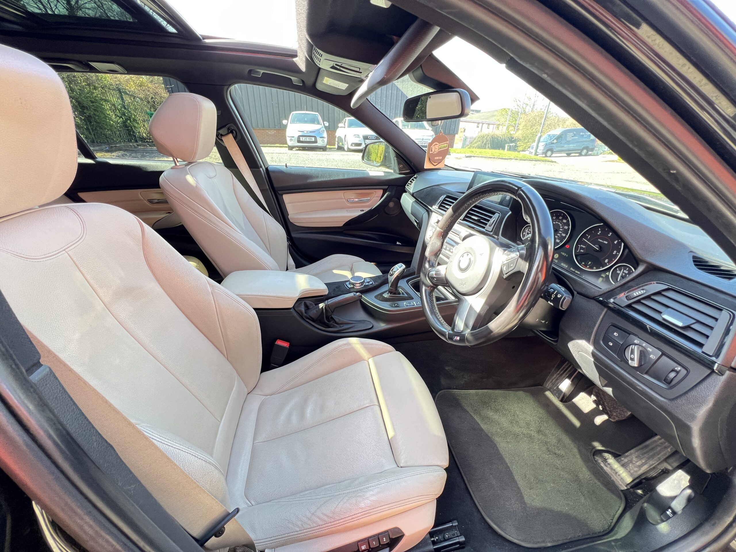 2015 BMW 335d M Sport xDrive Touring *PANROOF-HK-HEATED STEERING-M KIT* Auto