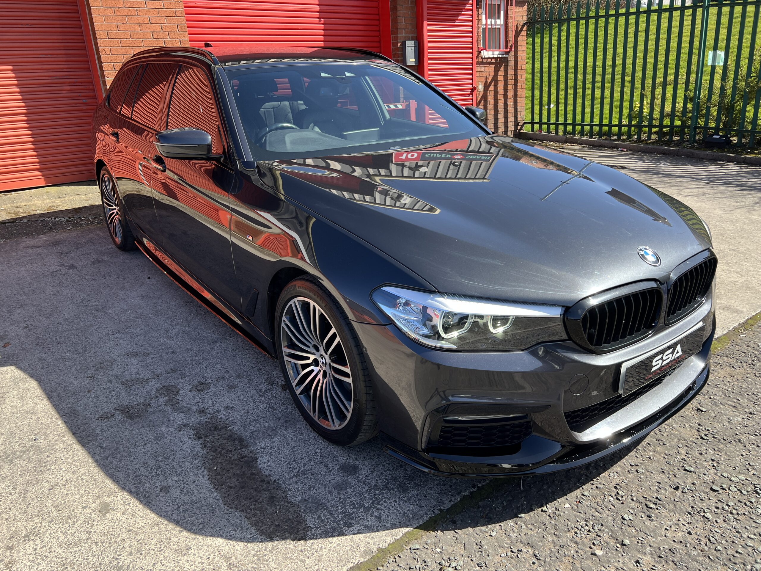 2018 BMW 530d M Sport xDrive Touring *HK-REV CAM-CARPLAY-WIRELESS CHARGING* Auto