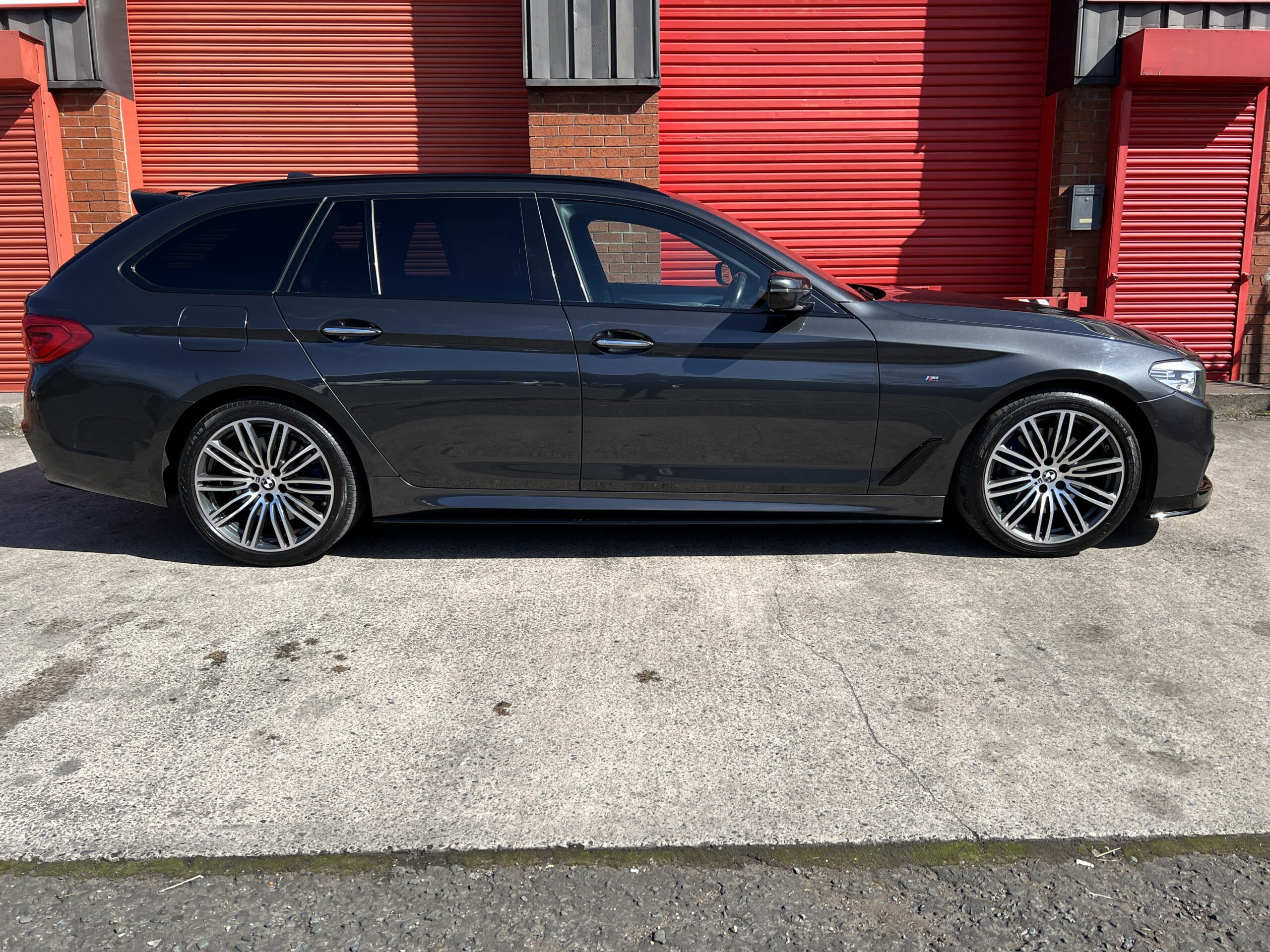 2018 BMW 530d M Sport xDrive Touring *HK-REV CAM-CARPLAY-WIRELESS CHARGING* Auto