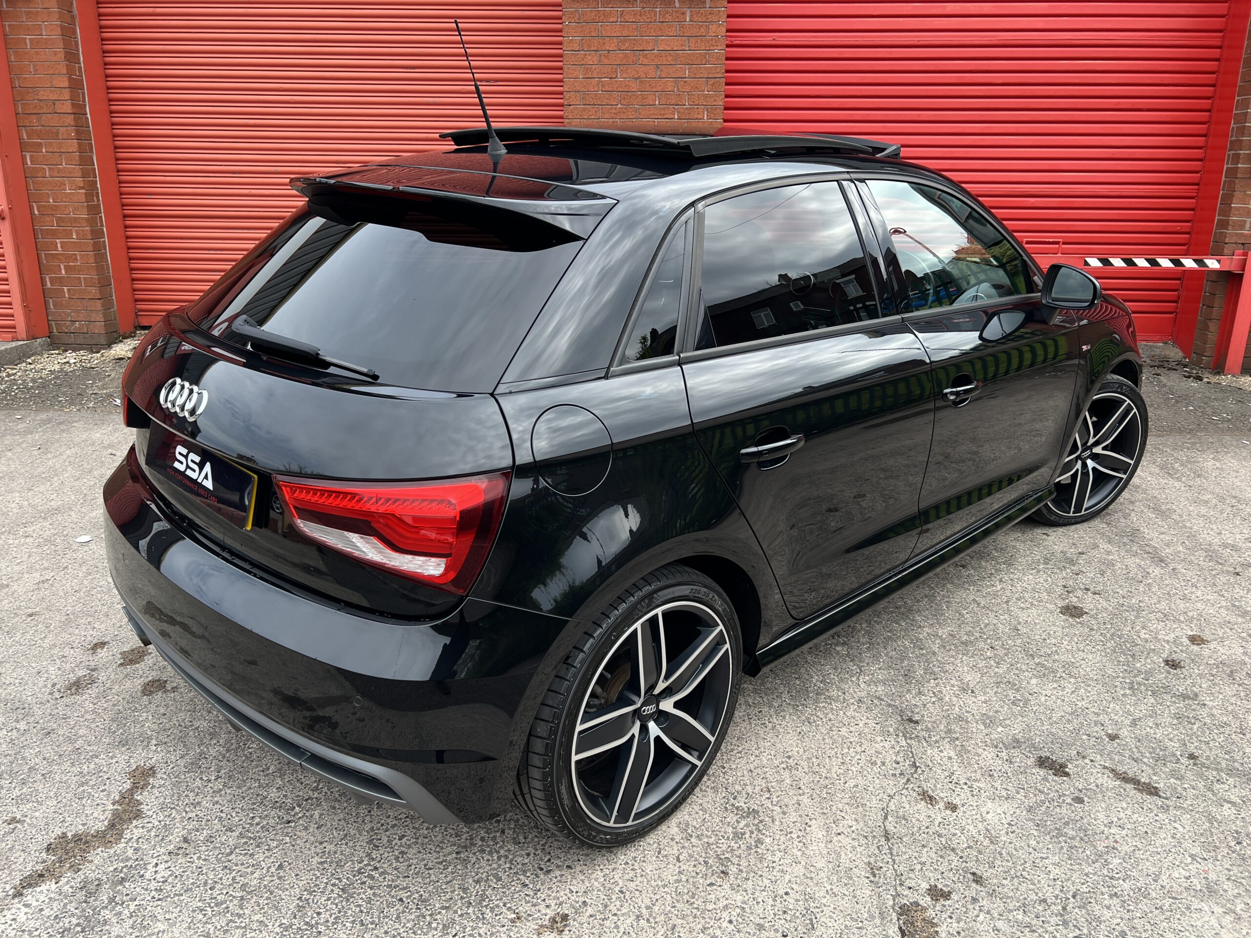 2016 AUDI A1 TFSI 1.4 SPORTBACK *PANROOF + OUTSTANDING HISTORY*