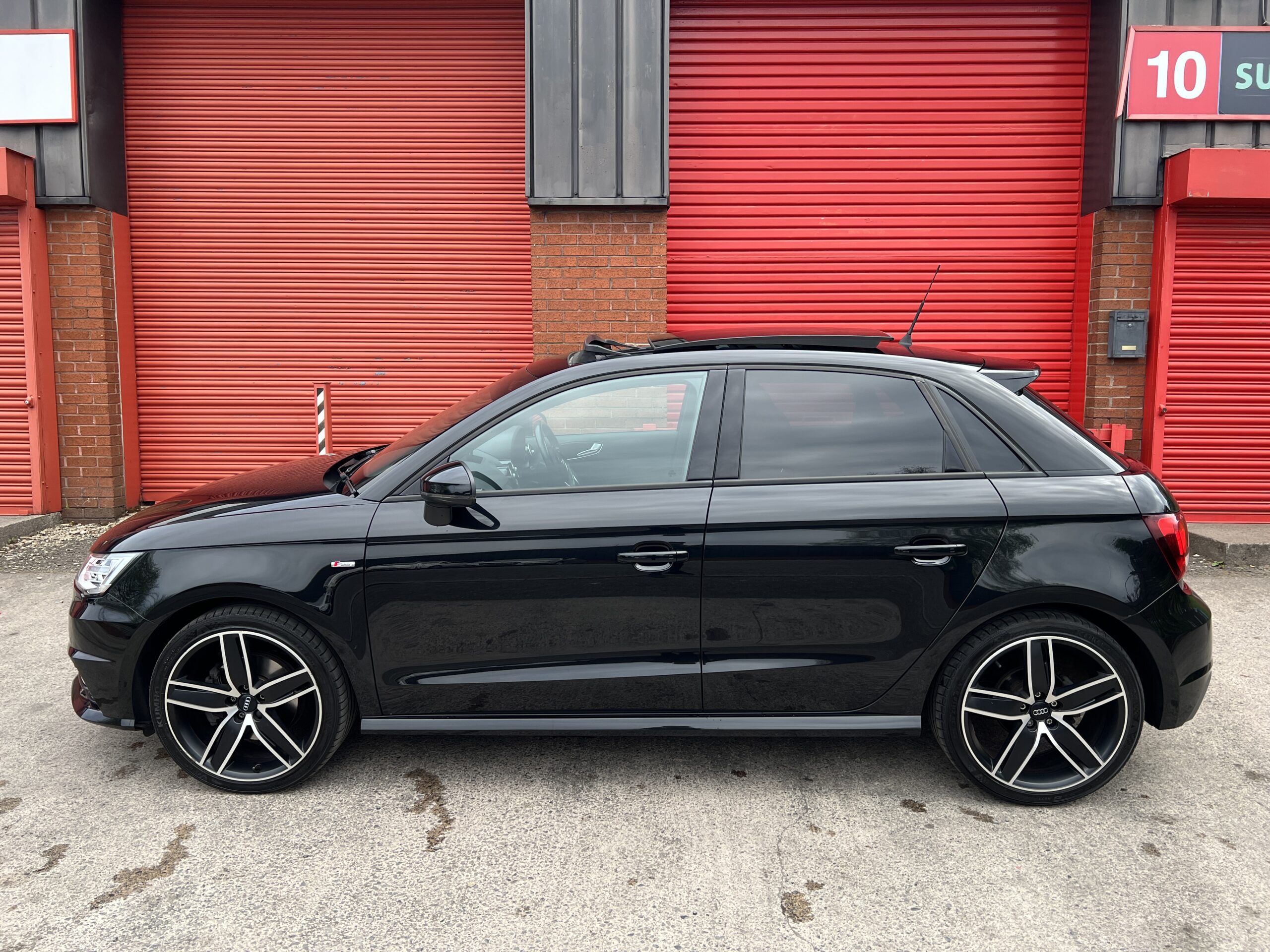 2016 AUDI A1 TFSI 1.4 SPORTBACK *PANROOF + OUTSTANDING HISTORY*