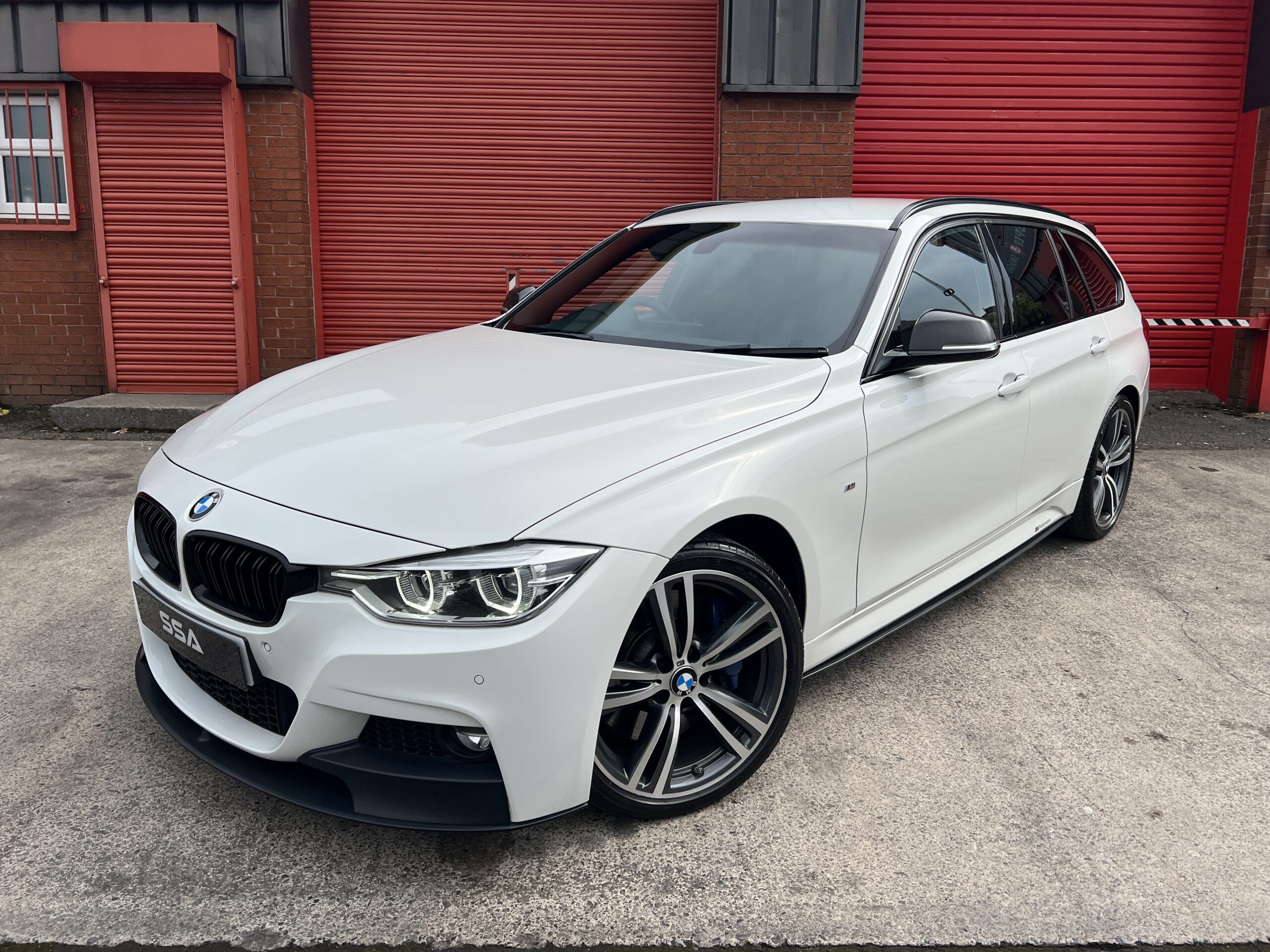 2017 BMW 330d M Sport xDrive Touring *PRONAV-HK SOUND-M SPORT PLUS-CARBON INTERIOR-LOADED* Auto