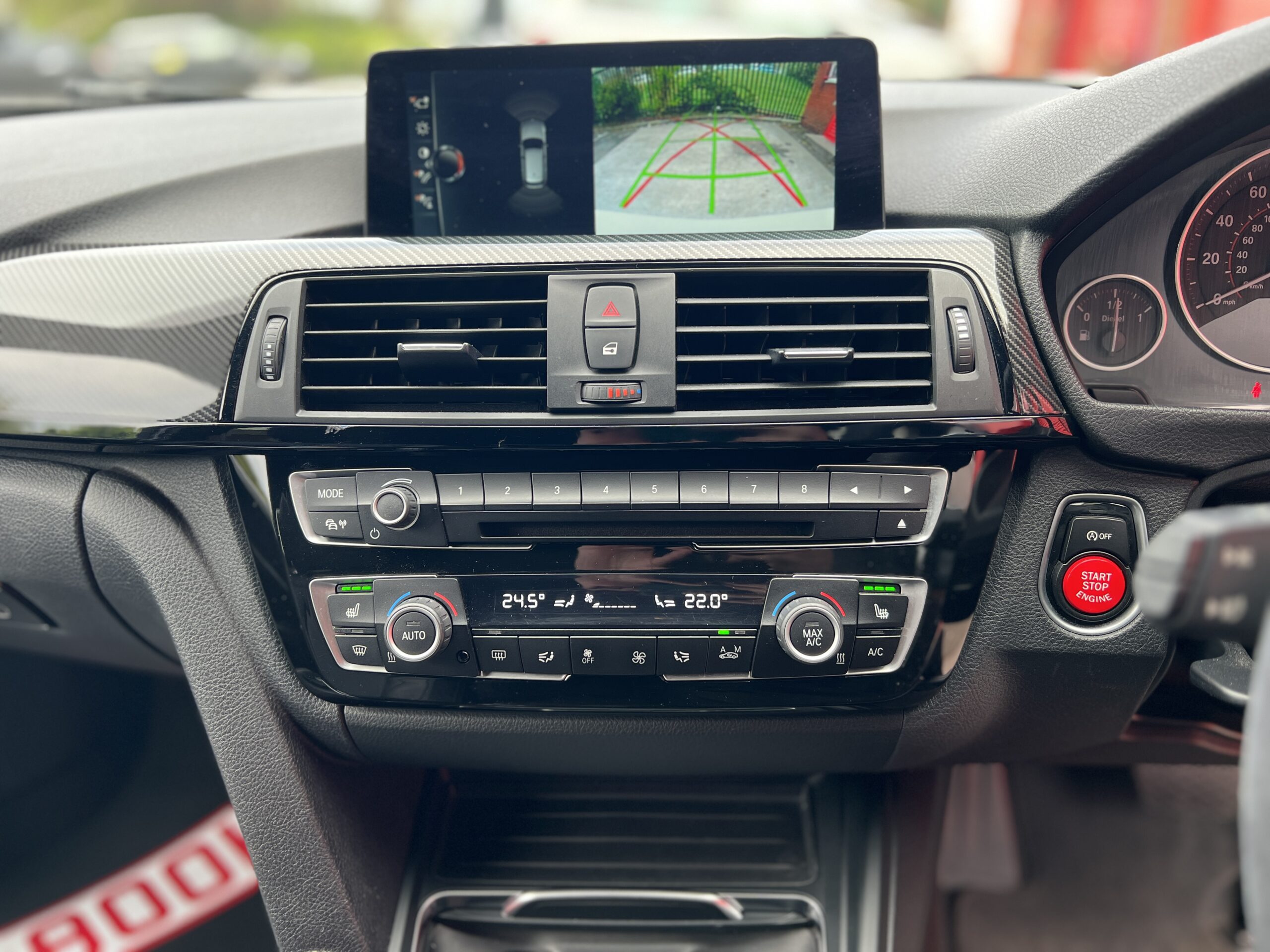 2017 BMW 330d M Sport xDrive Touring *PRONAV-HK SOUND-M SPORT PLUS-CARBON INTERIOR-LOADED* Auto