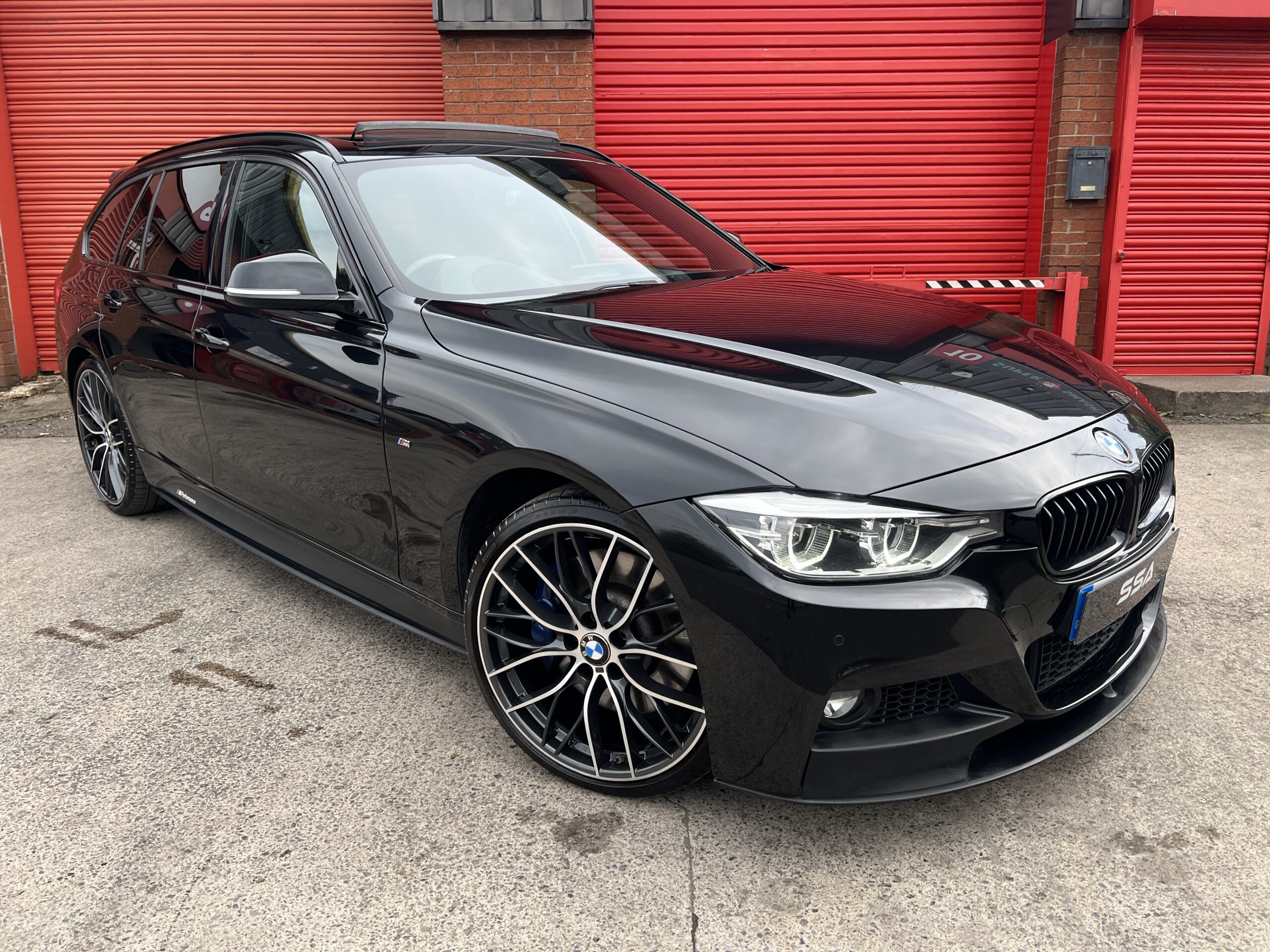 2017 BMW 335d M Sport XDrive Touring *PANROOF-HK-HEADS UP DISPLAY-M KIT* Auto