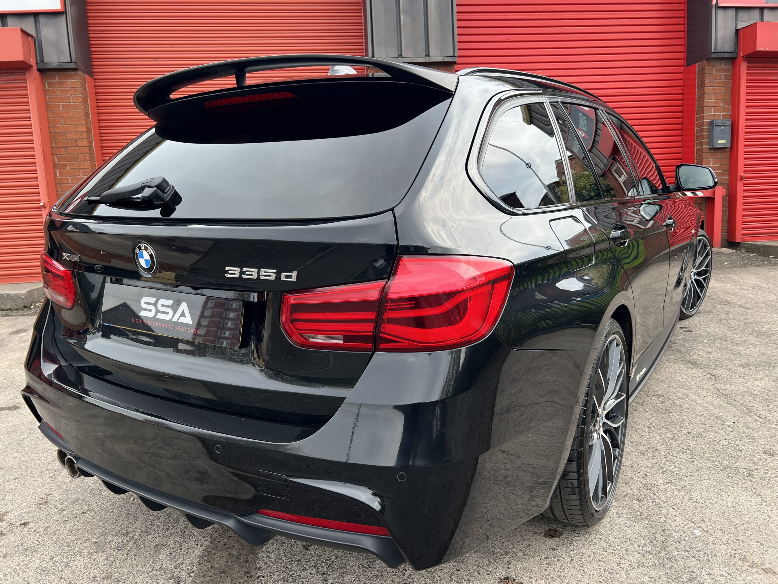 2017 BMW 335d M Sport XDrive Touring *PANROOF-HK-HEADS UP DISPLAY-M KIT* Auto