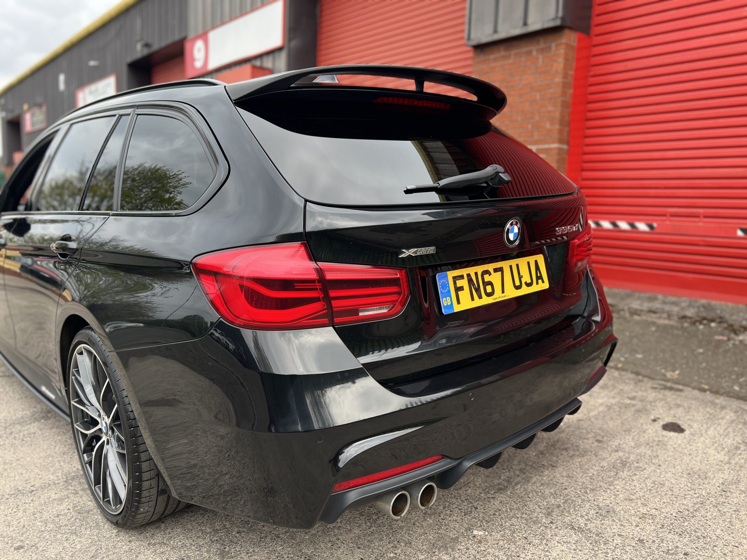 2017 BMW 335d M Sport XDrive Touring *PANROOF-HK-HEADS UP DISPLAY-M KIT* Auto