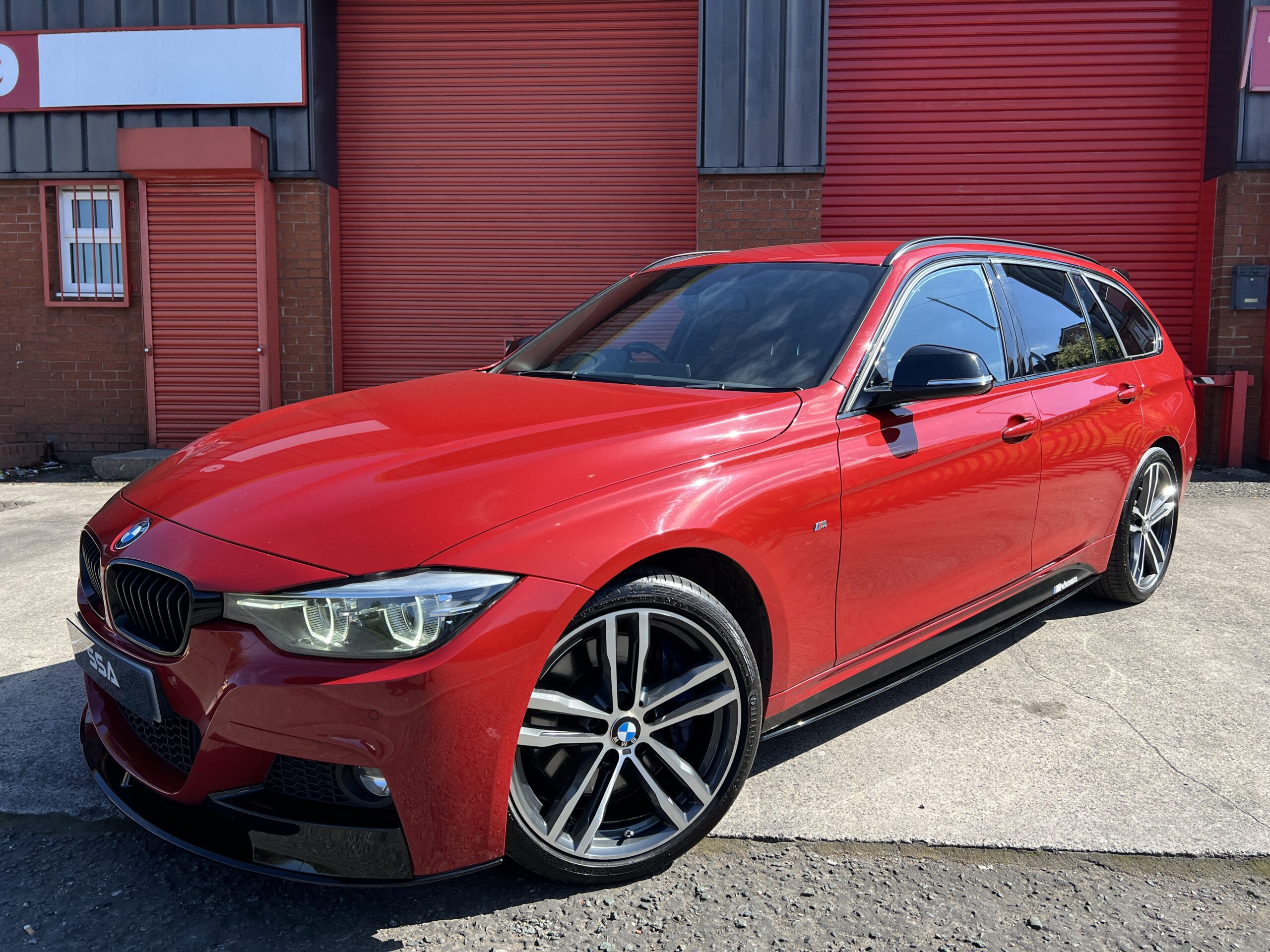 2018 BMW 330d Shadow Edition M Sport xDrive Touring *HEATED STEERING-HUD-PRONAV-HK-M SPORT+* Auto