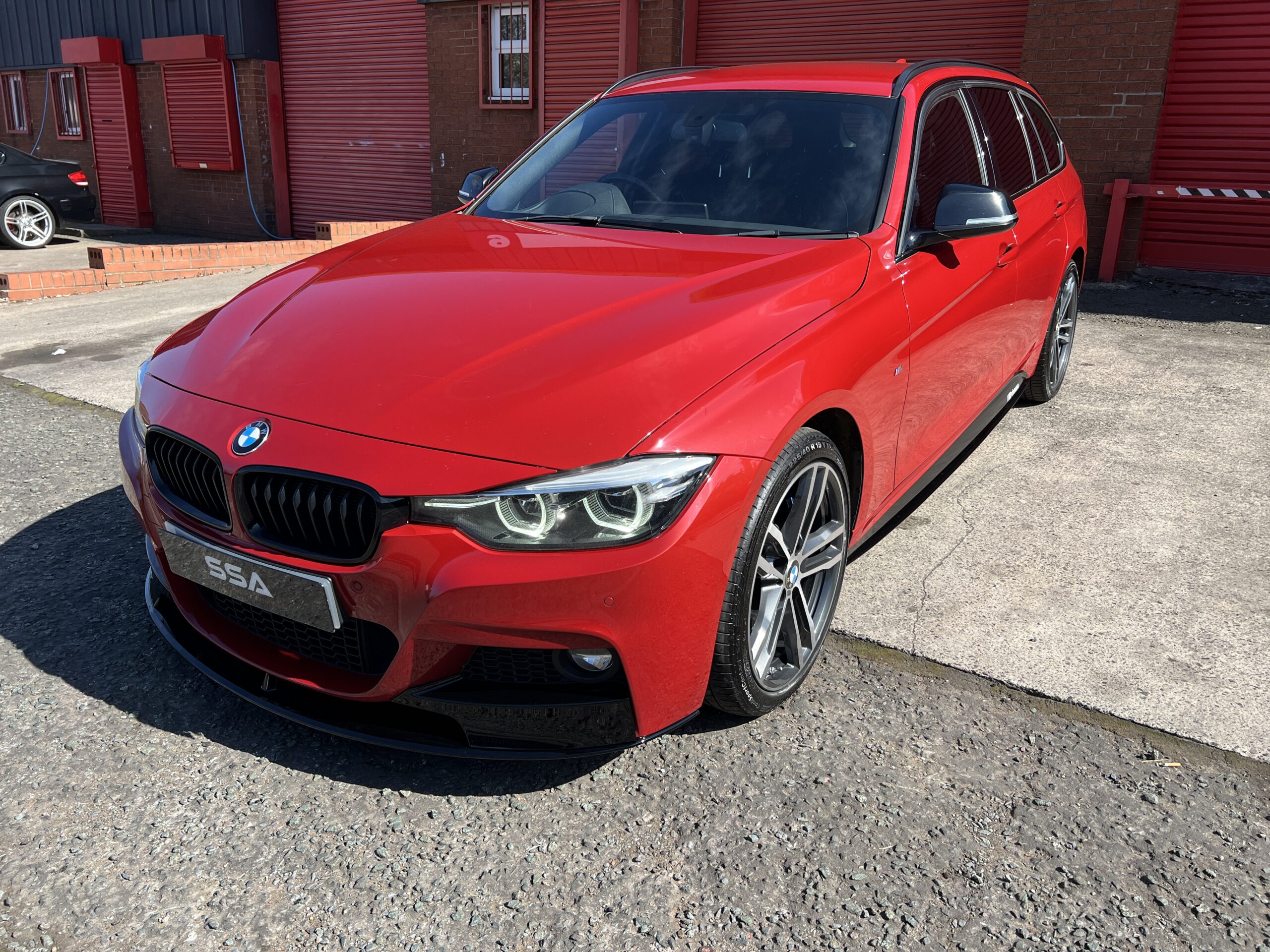 2018 BMW 330d Shadow Edition M Sport xDrive Touring *HEATED STEERING-HUD-PRONAV-HK-M SPORT+* Auto