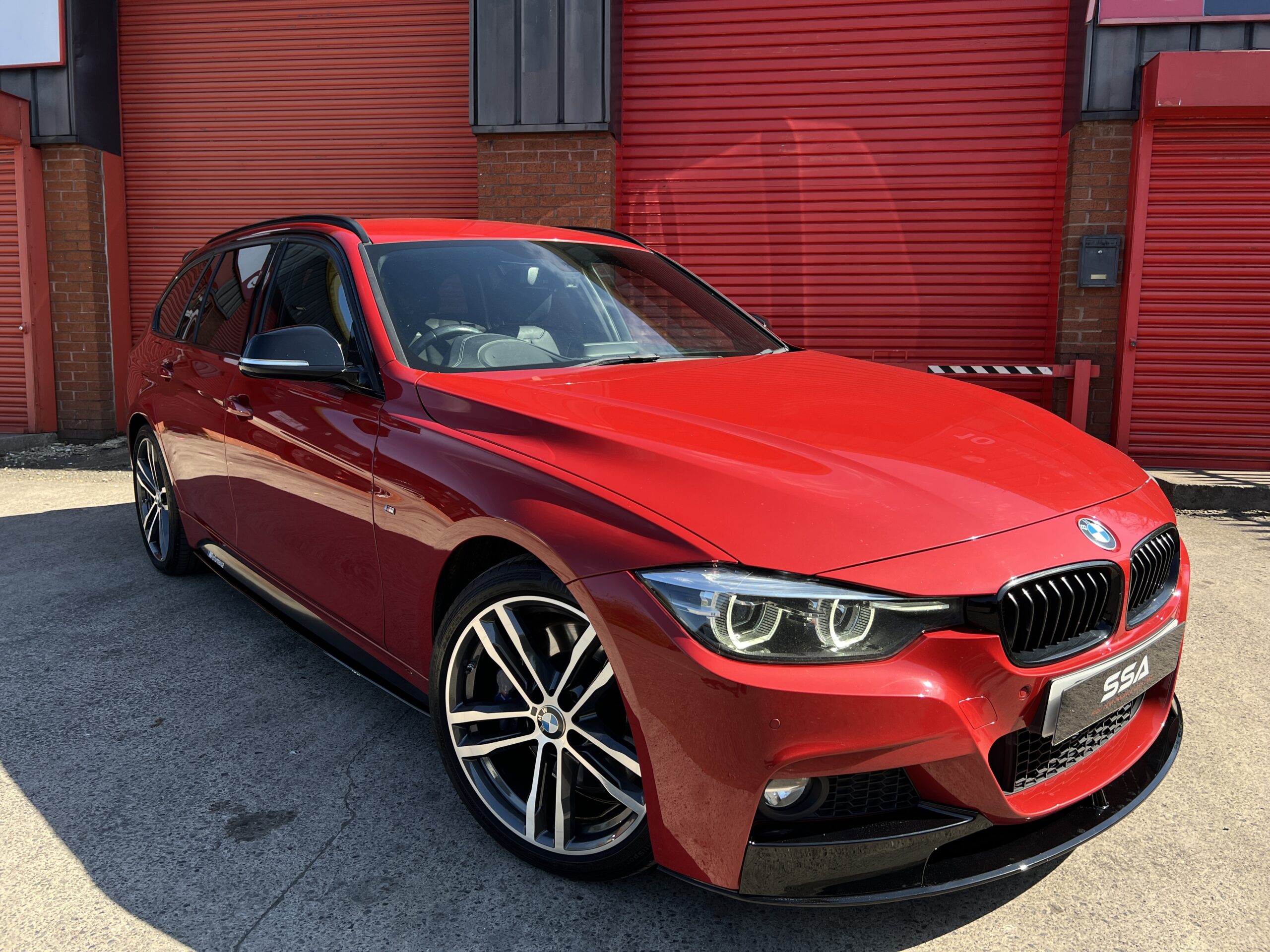 2018 BMW 330d Shadow Edition M Sport xDrive Touring *HEATED STEERING-HUD-PRONAV-HK-M SPORT+* Auto