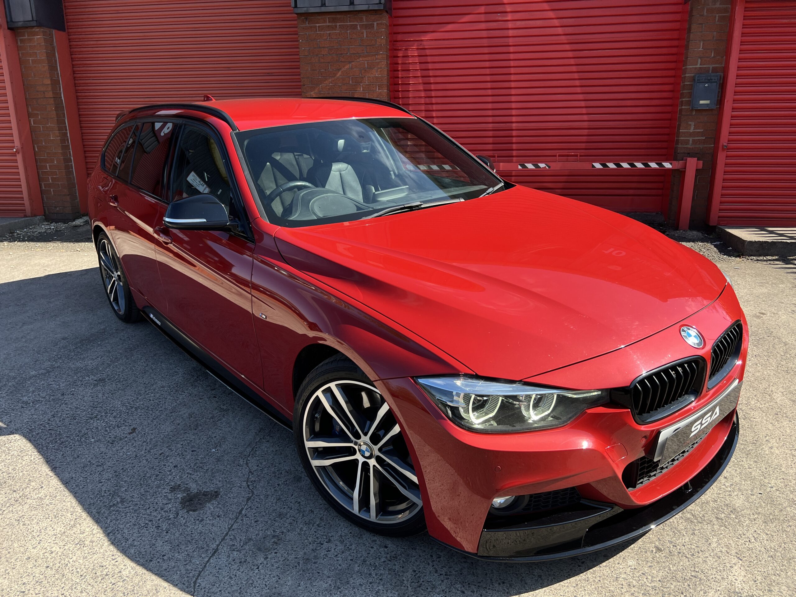 2018 BMW 330d Shadow Edition M Sport xDrive Touring *HEATED STEERING-HUD-PRONAV-HK-M SPORT+* Auto