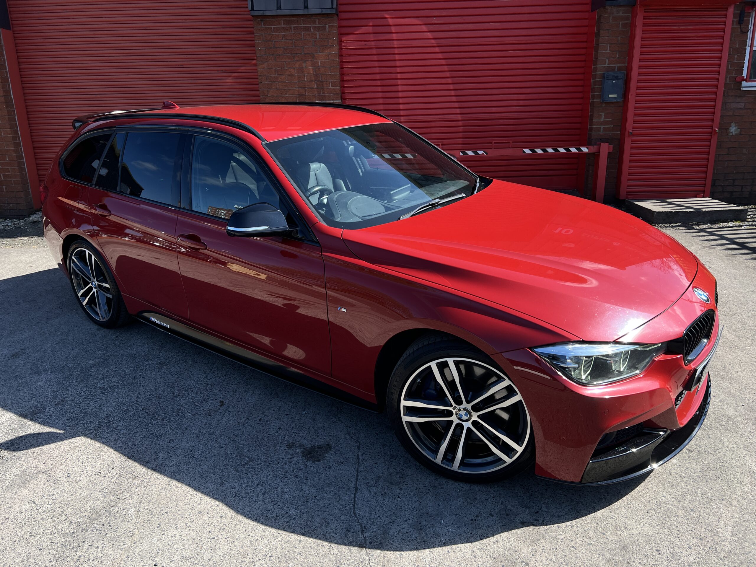 2018 BMW 330d Shadow Edition M Sport xDrive Touring *HEATED STEERING-HUD-PRONAV-HK-M SPORT+* Auto