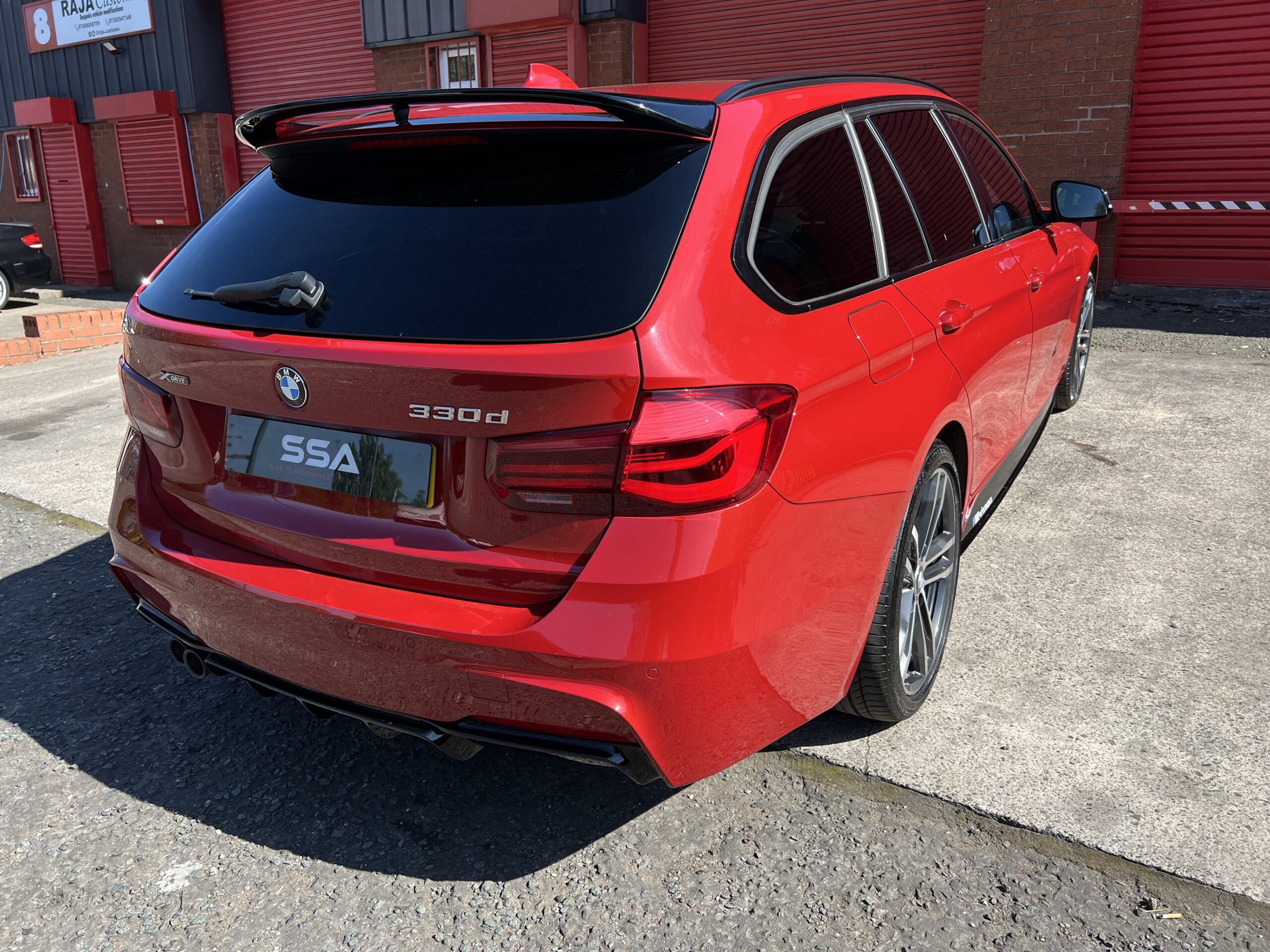 2018 BMW 330d Shadow Edition M Sport xDrive Touring *HEATED STEERING-HUD-PRONAV-HK-M SPORT+* Auto