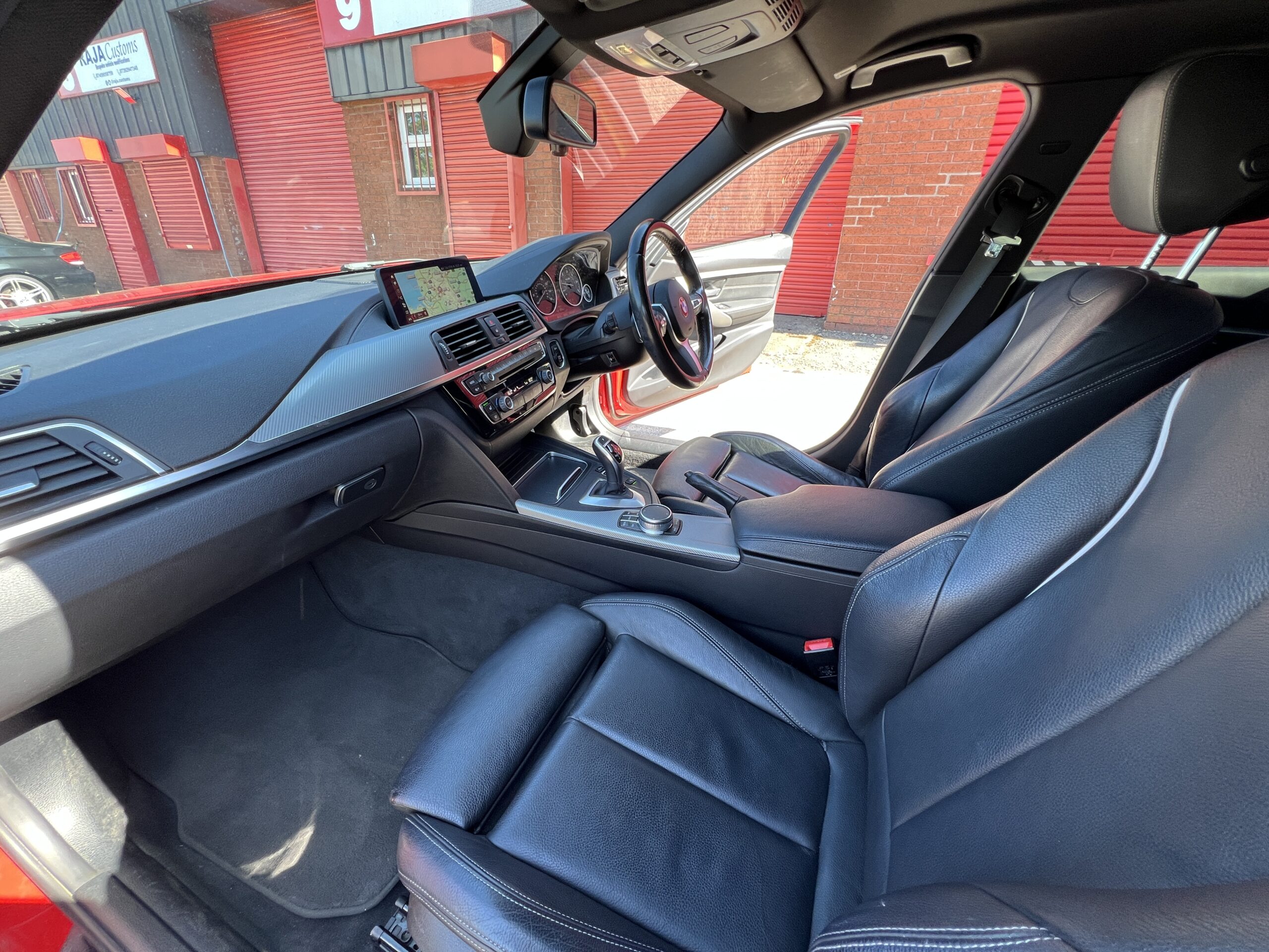 2018 BMW 330d Shadow Edition M Sport xDrive Touring *HEATED STEERING-HUD-PRONAV-HK-M SPORT+* Auto