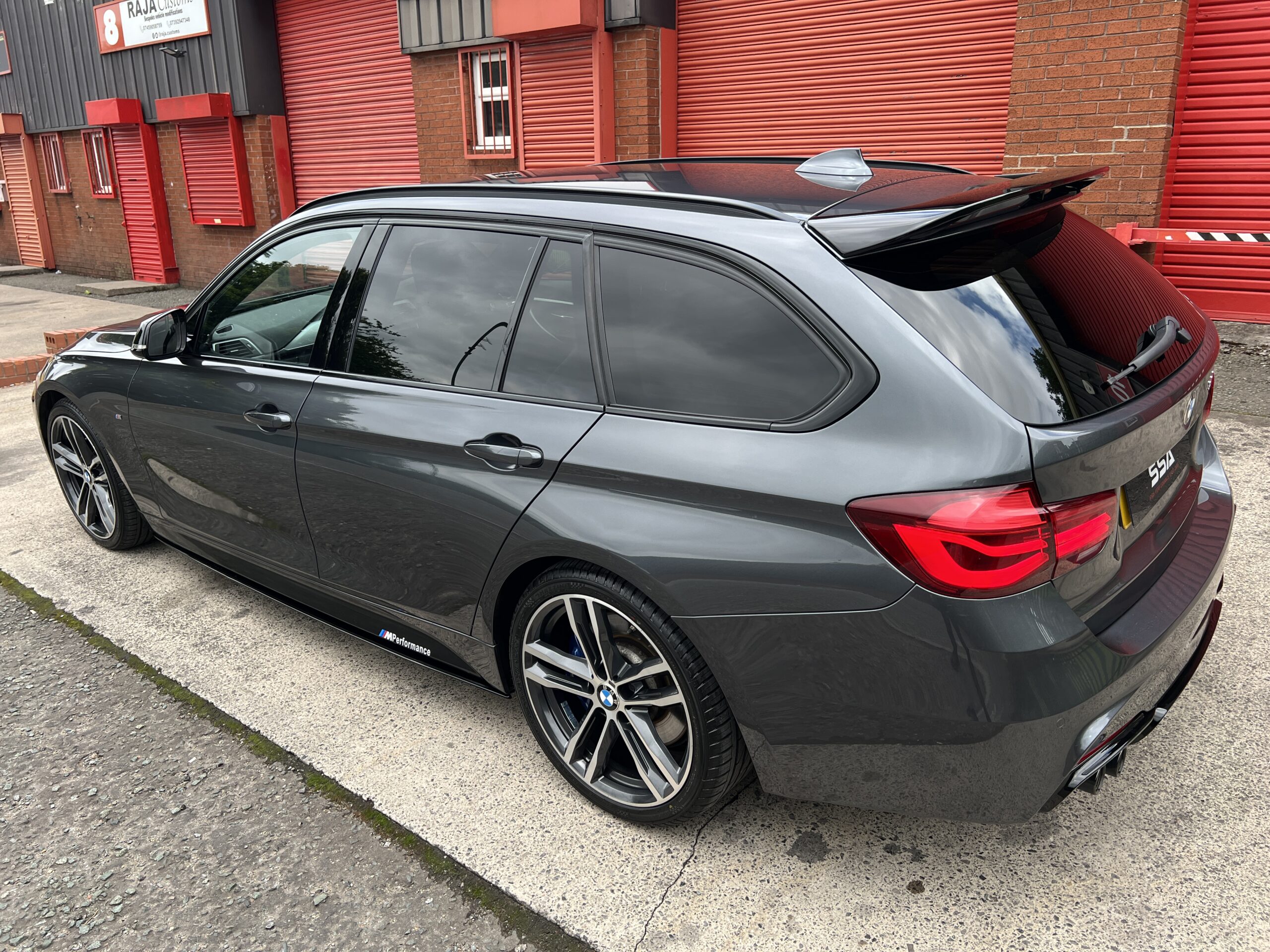 2017 ’67’ BMW 330d M Sport Shadow Edition Touring *PRONAV-HK SOUND-M SPORT PLUS* Auto