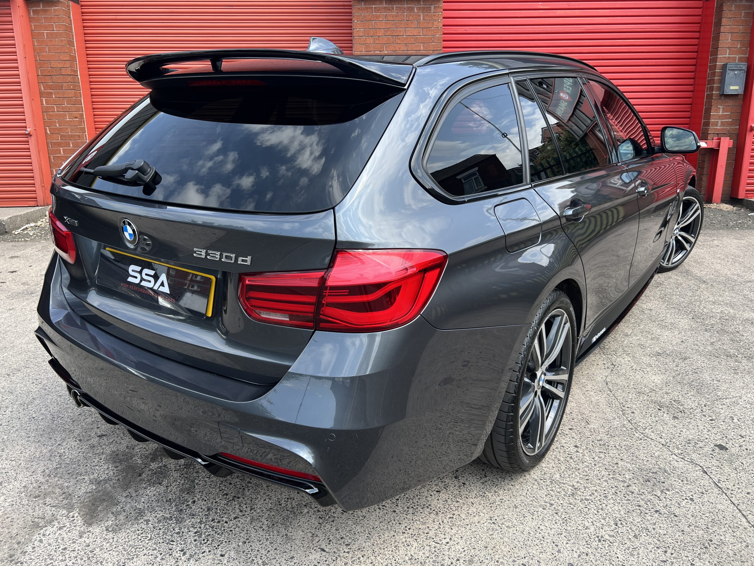 2017 BMW 330d M Sport XDrive Touring *PRONAV-HK SOUND-LOADED WITH OPTIONS* Auto