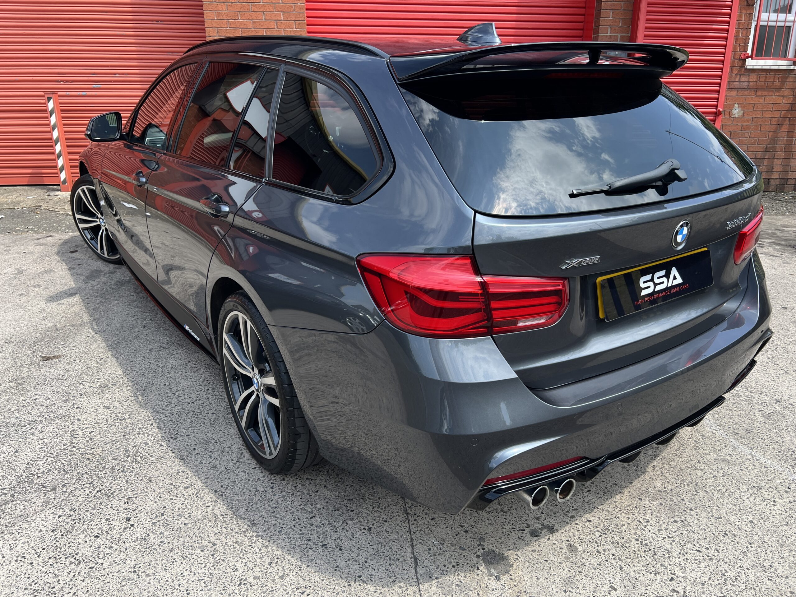 2017 BMW 330d M Sport XDrive Touring *PRONAV-HK SOUND-LOADED WITH OPTIONS* Auto