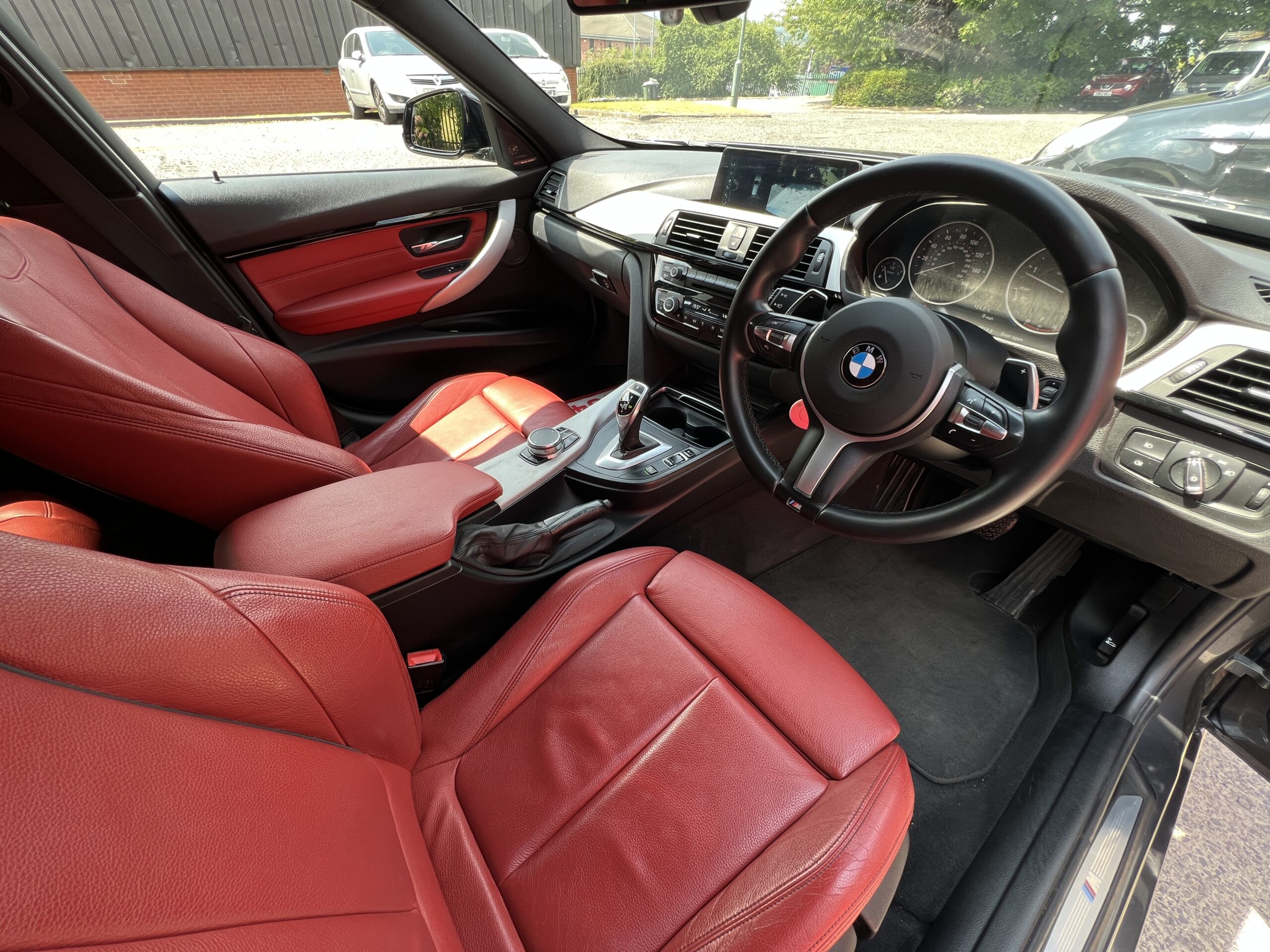 2017 BMW 330d M Sport XDrive Touring *PRONAV-HK SOUND-LOADED WITH OPTIONS* Auto