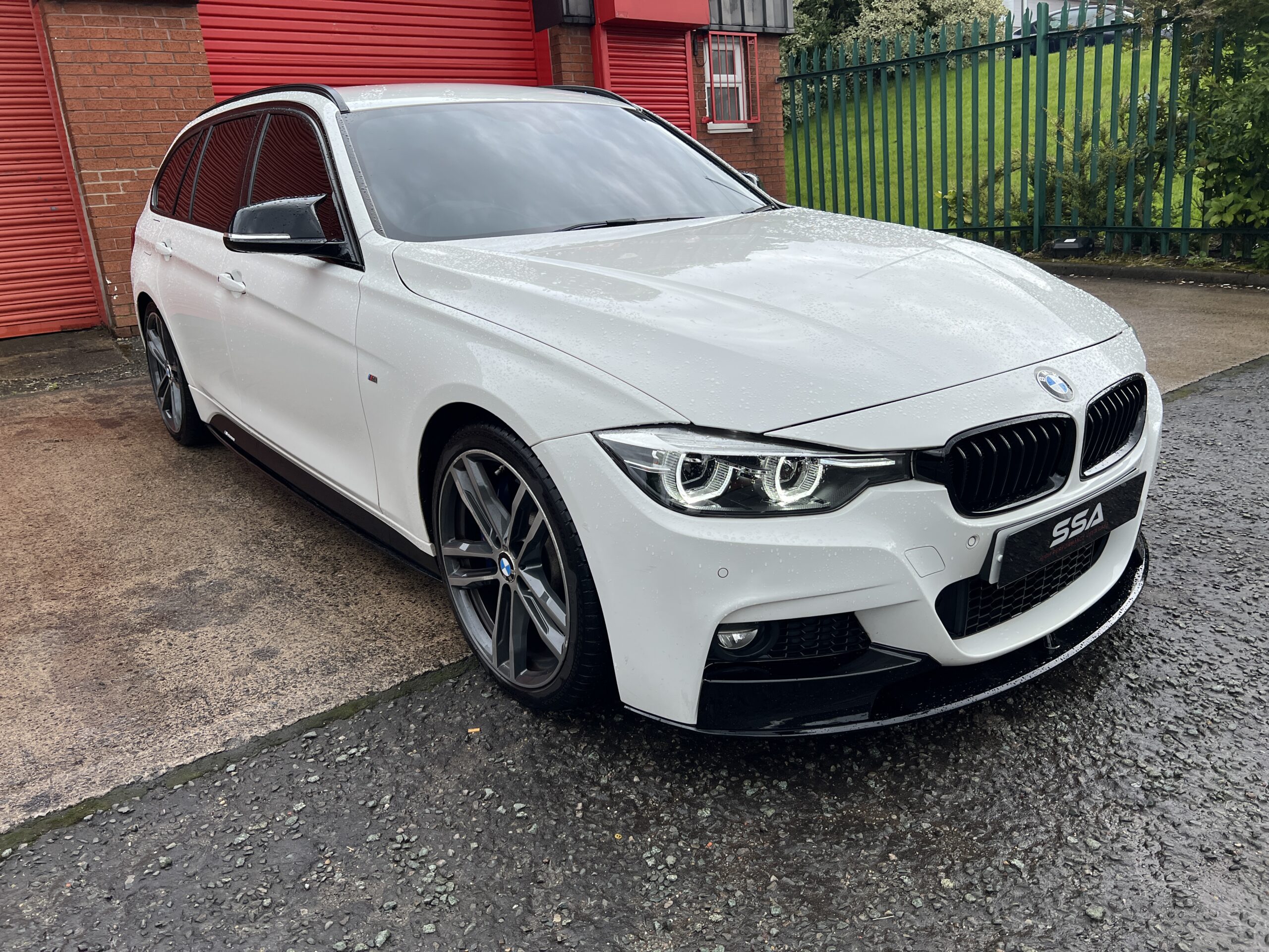 2017 ’67’ BMW 330d M Sport Shadow Edition Touring *PRONAV-HK SOUND-M SPORT PLUS* Auto