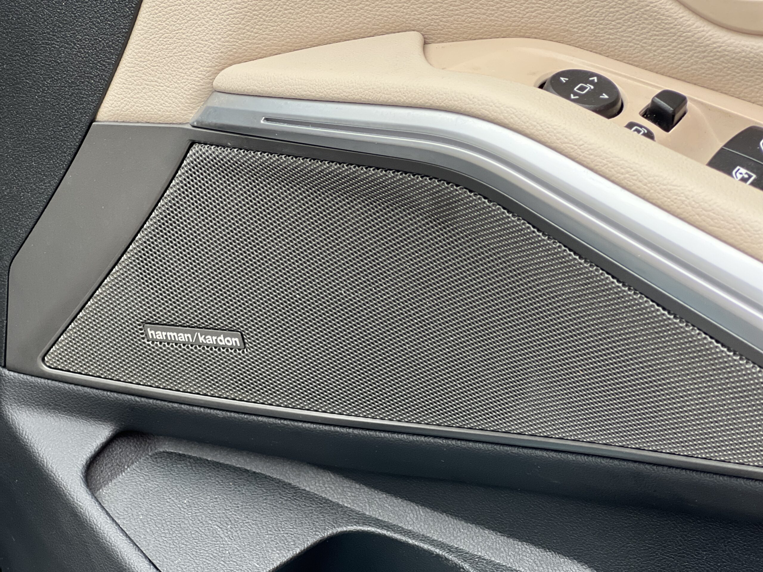 2020 ’70’ BMW 330d M Sport Saloon *SUNROOF+HK+TECH PACK+HUD+PREMIUM PACK* Auto