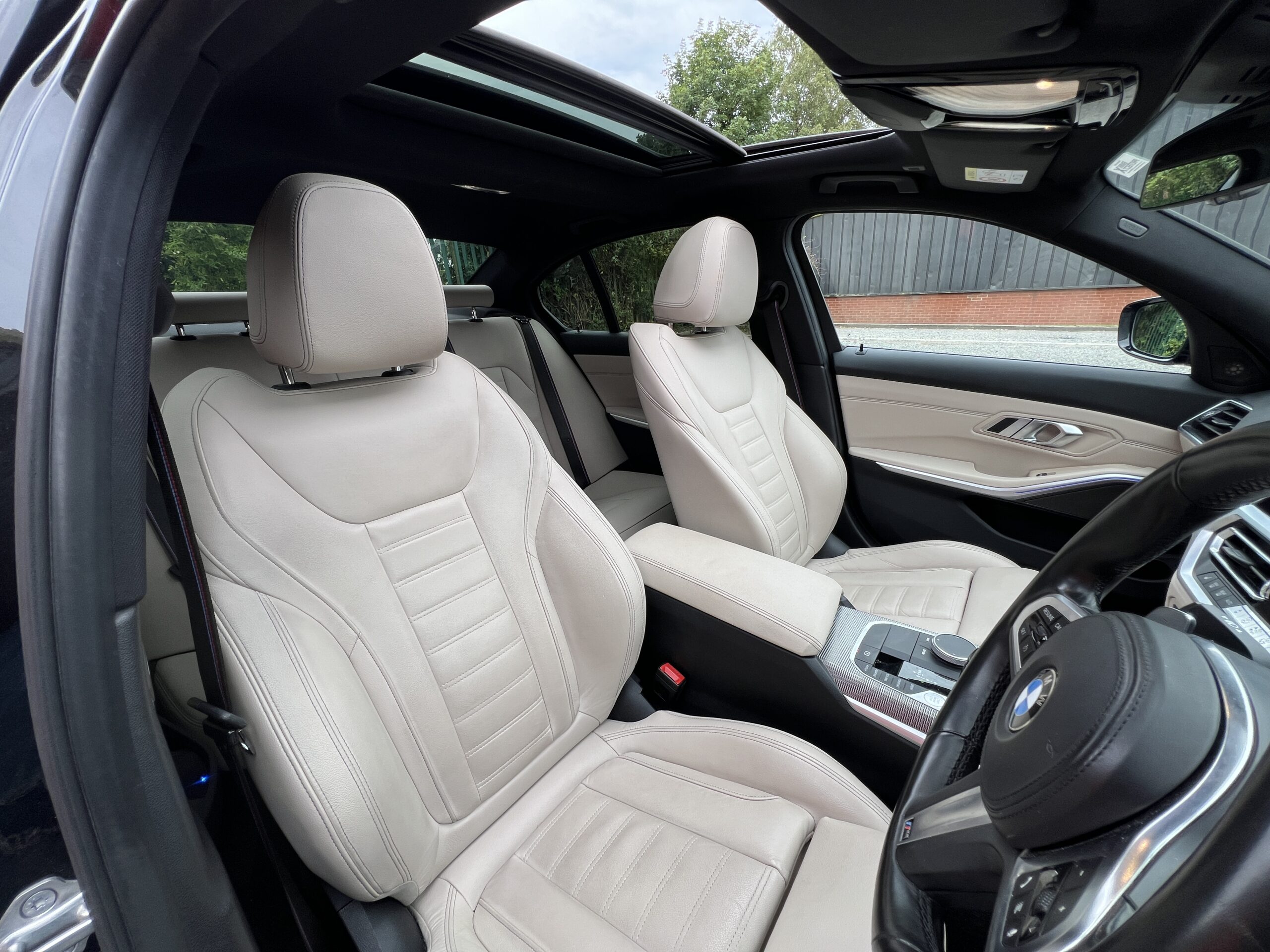 2020 ’70’ BMW 330d M Sport Saloon *SUNROOF+HK+TECH PACK+HUD+PREMIUM PACK* Auto