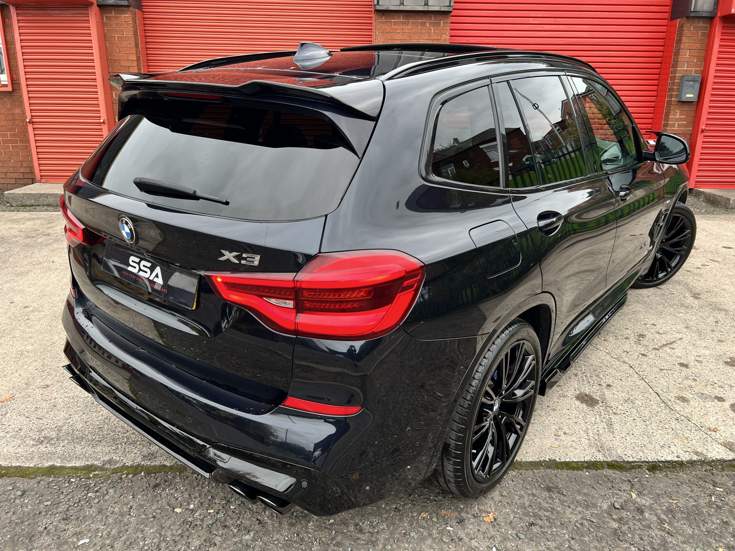 2017 BMW X3 30d M Sport *MEGA SPEC – SUNROOF – ALL PACKS – GESTURE CONTROL* Auto